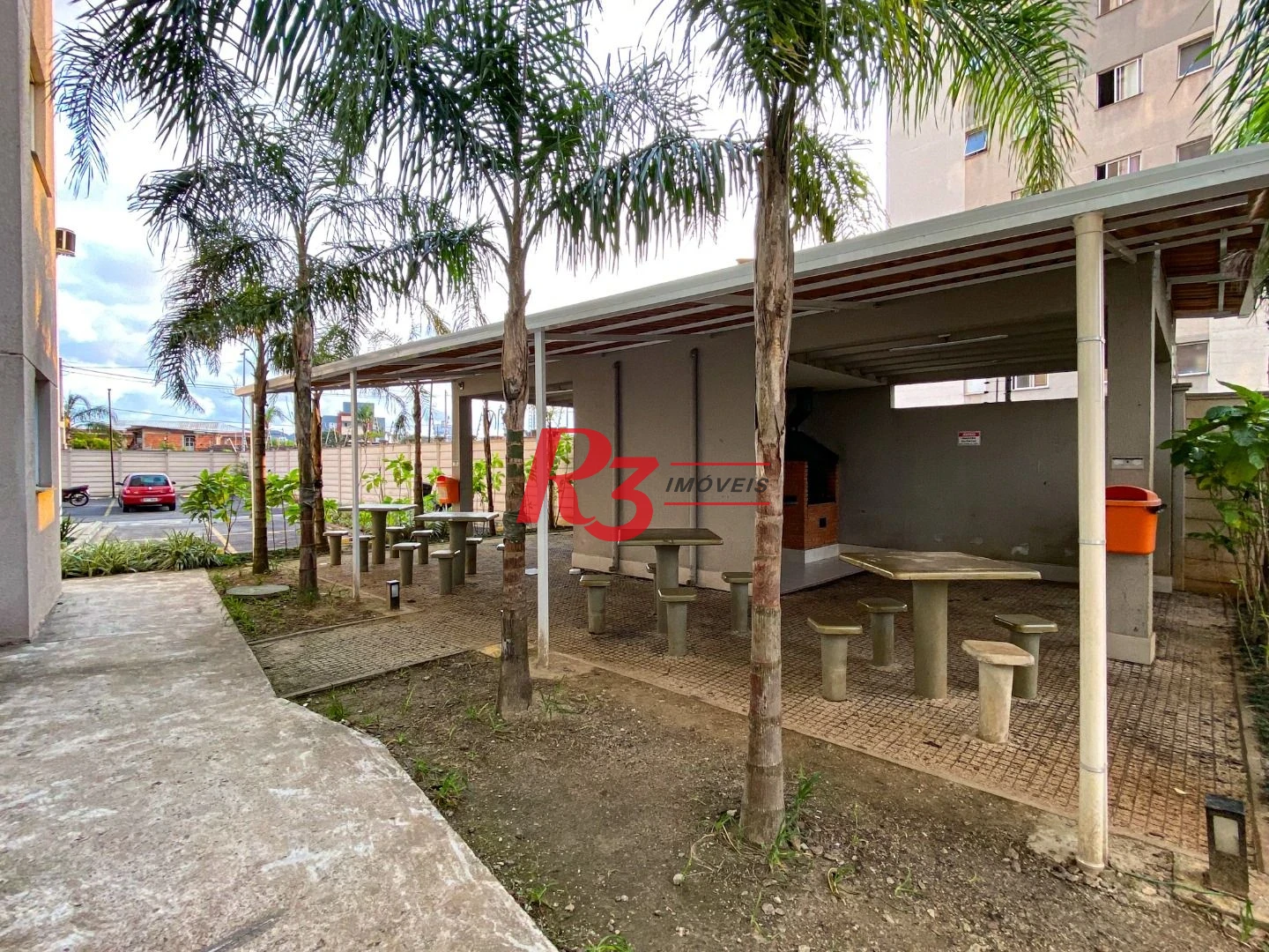 Apartamento com 2 dormitórios à venda, 45 m² por R$ 301.000,00 - Castelo - Santos/SP