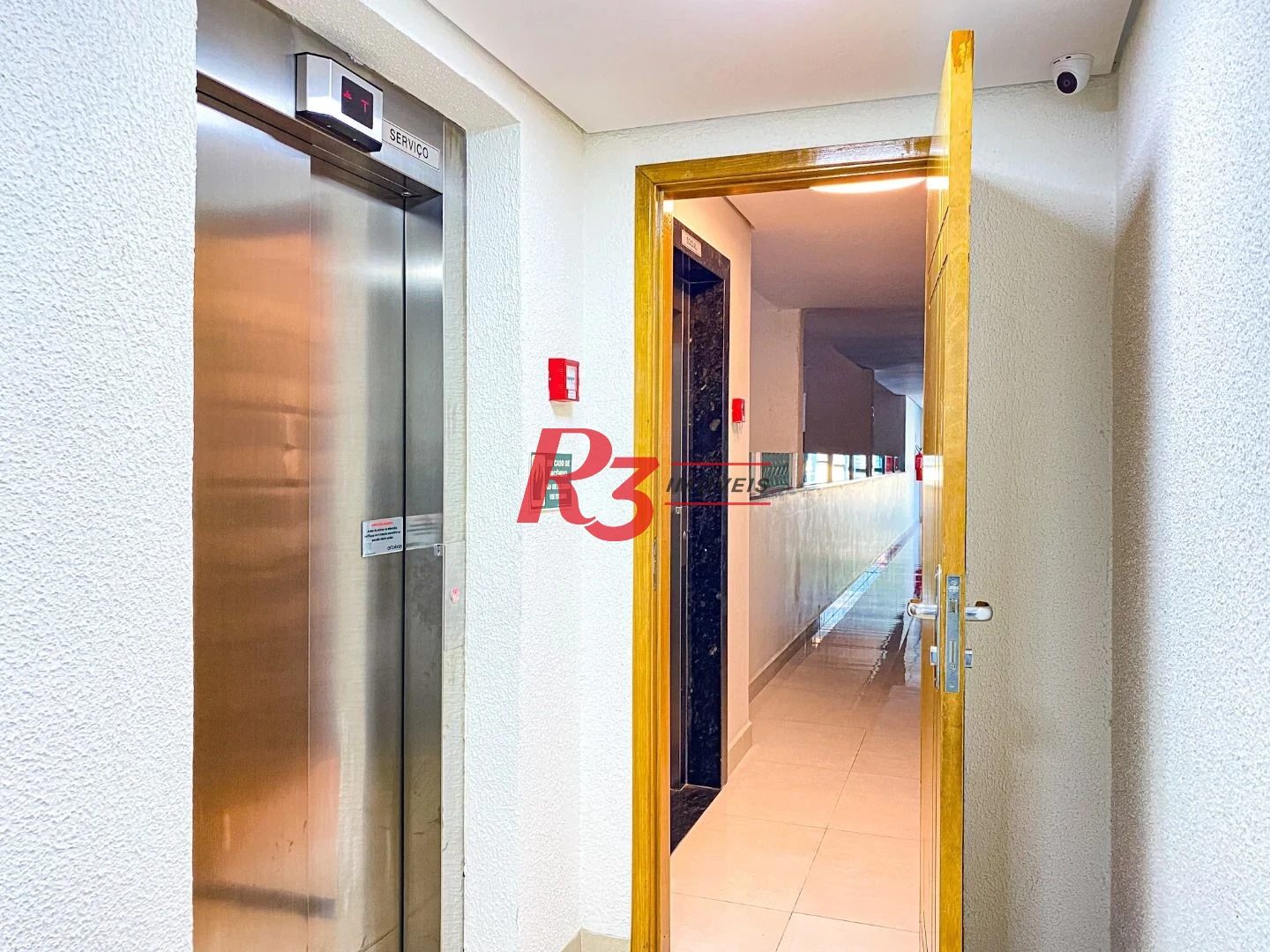 Apartamento com 2 dormitórios à venda, 72 m² por R$ 590.000,00 - Macuco - Santos/SP