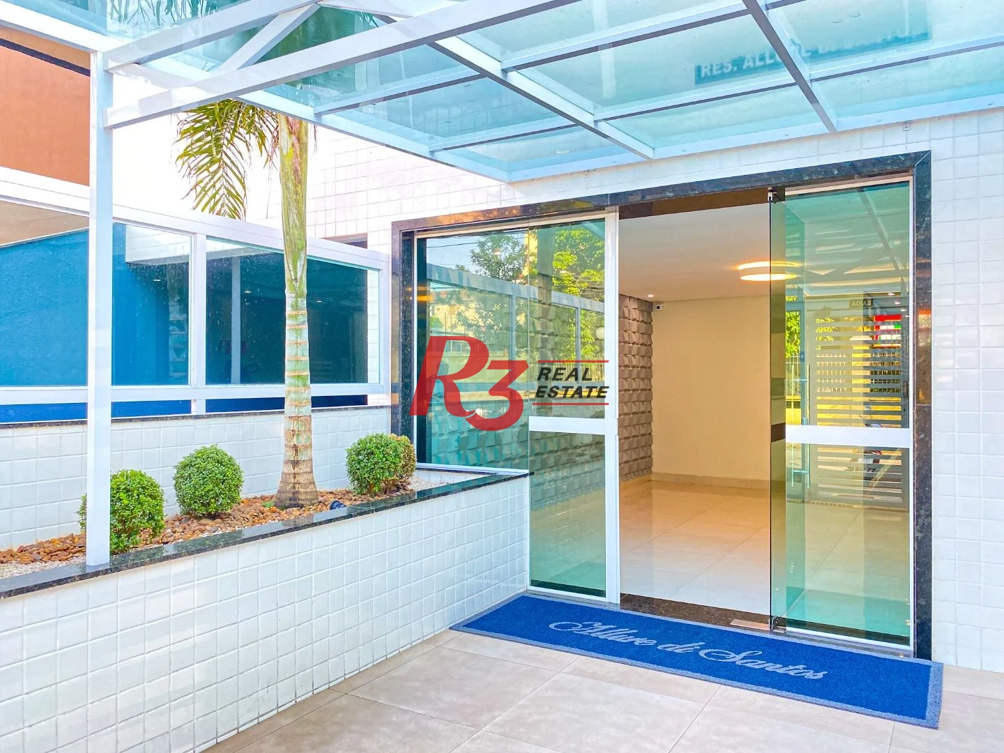 Apartamento com 2 dormitórios para alugar, 65 m² por R$ 4.000,00/mês - Macuco - Santos/SP