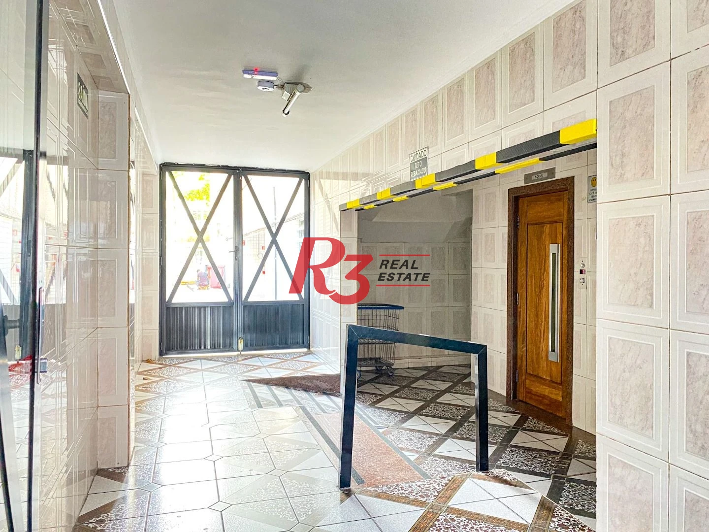 Apartamento com 1 dormitório à venda, 42 m² por R$ 400.000,00 - Gonzaga - Santos/SP