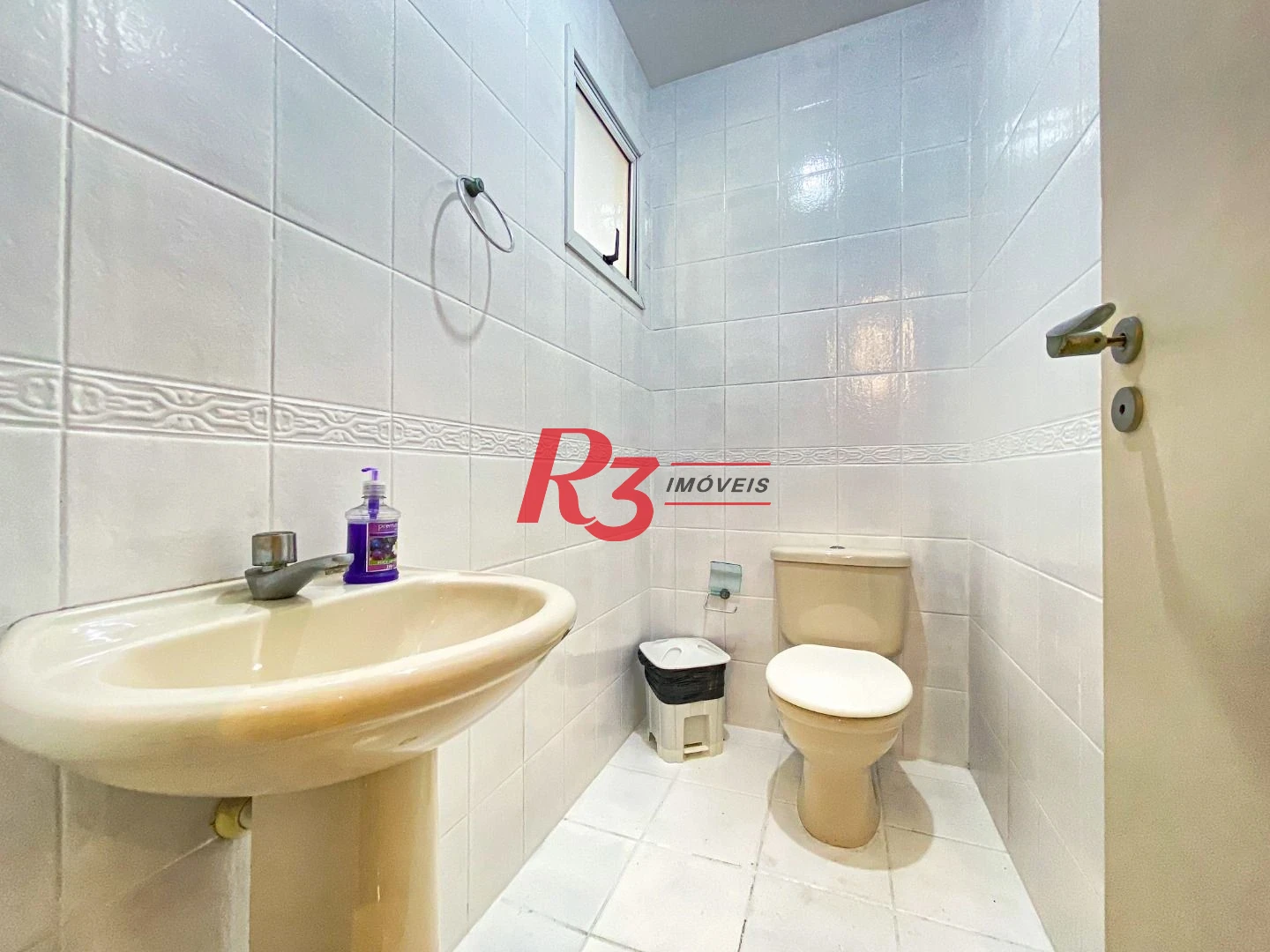 Apartamento Duplex com 3 dormitórios à venda, 150 m² por R$ 990.000,00 - Boqueirão - Santos/SP