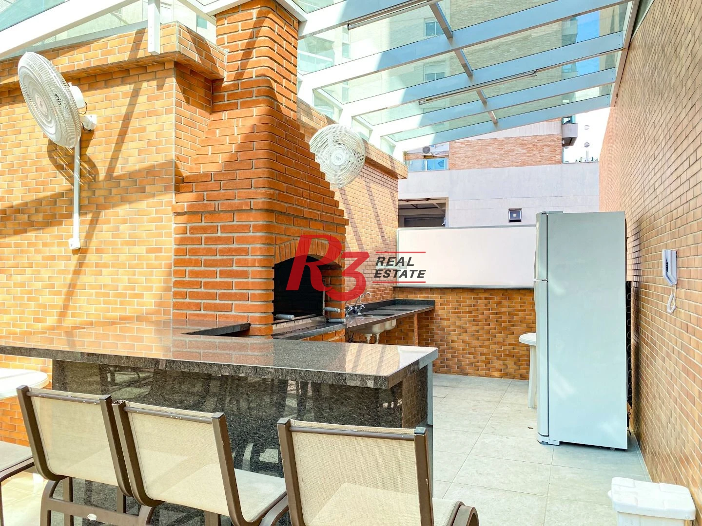 Apartamento com 2 dormitórios à venda, 115 m² por R$ 1.380.000,00 - Embaré - Santos/SP