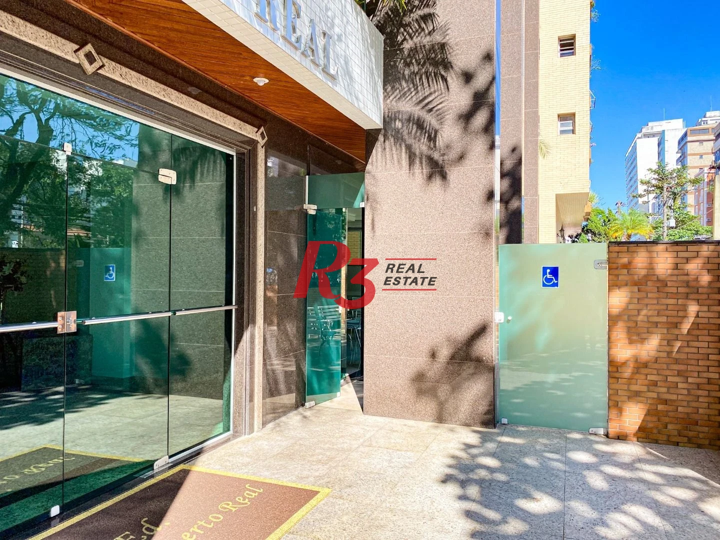 Apartamento com 2 dormitórios à venda, 115 m² por R$ 1.380.000,00 - Embaré - Santos/SP