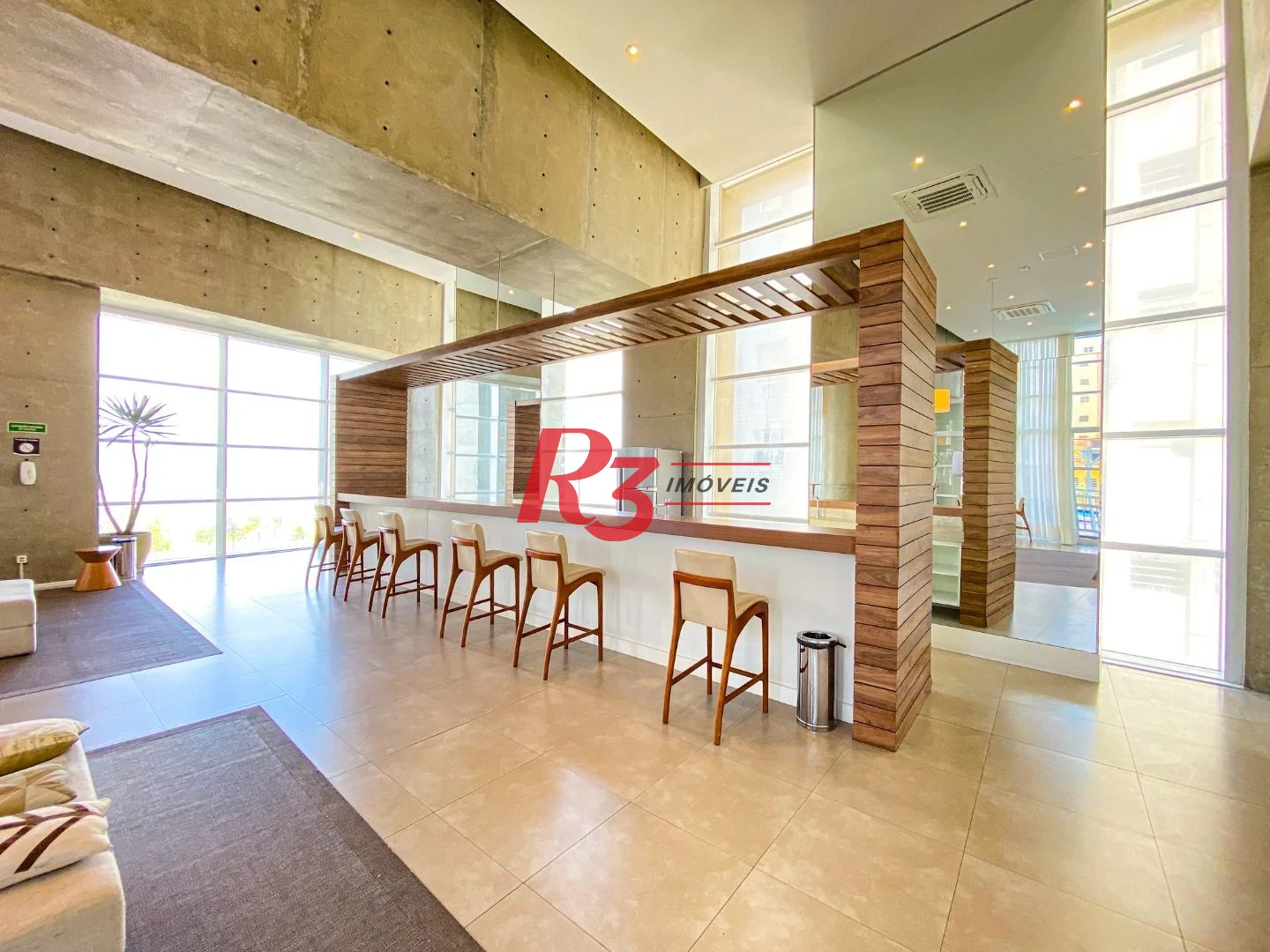 Apartamento com 1 dormitório para alugar, 50 m² por R$ 6.500,00/mês - Pompéia - Santos/SP