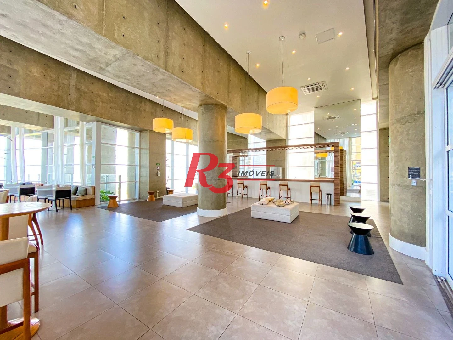 Apartamento com 1 dormitório para alugar, 50 m² por R$ 6.500,00/mês - Pompéia - Santos/SP