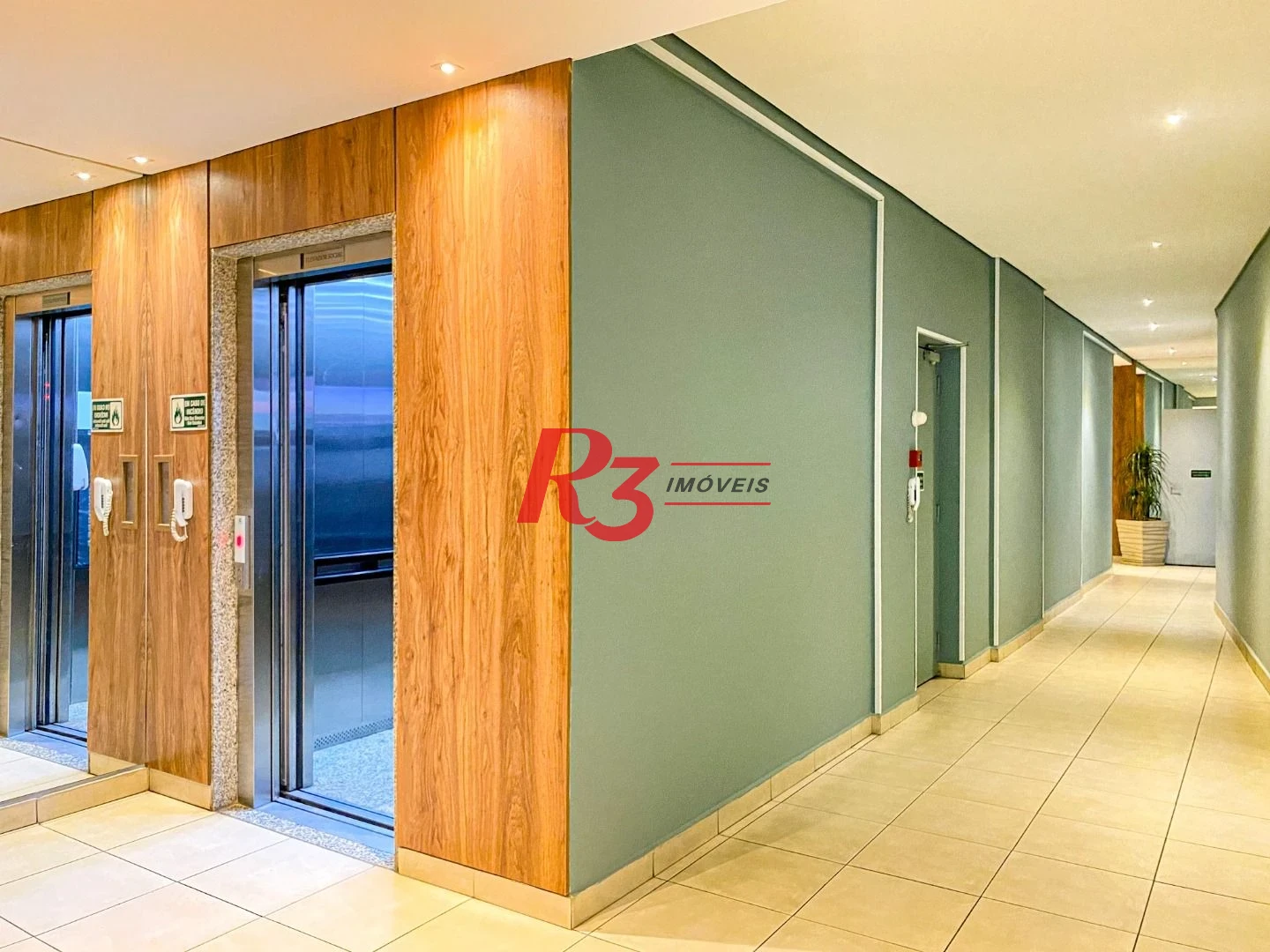 Apartamento com 2 dormitórios à venda, 103 m² por R$ 1.380.000,00 - Ponta da Praia - Santos/SP