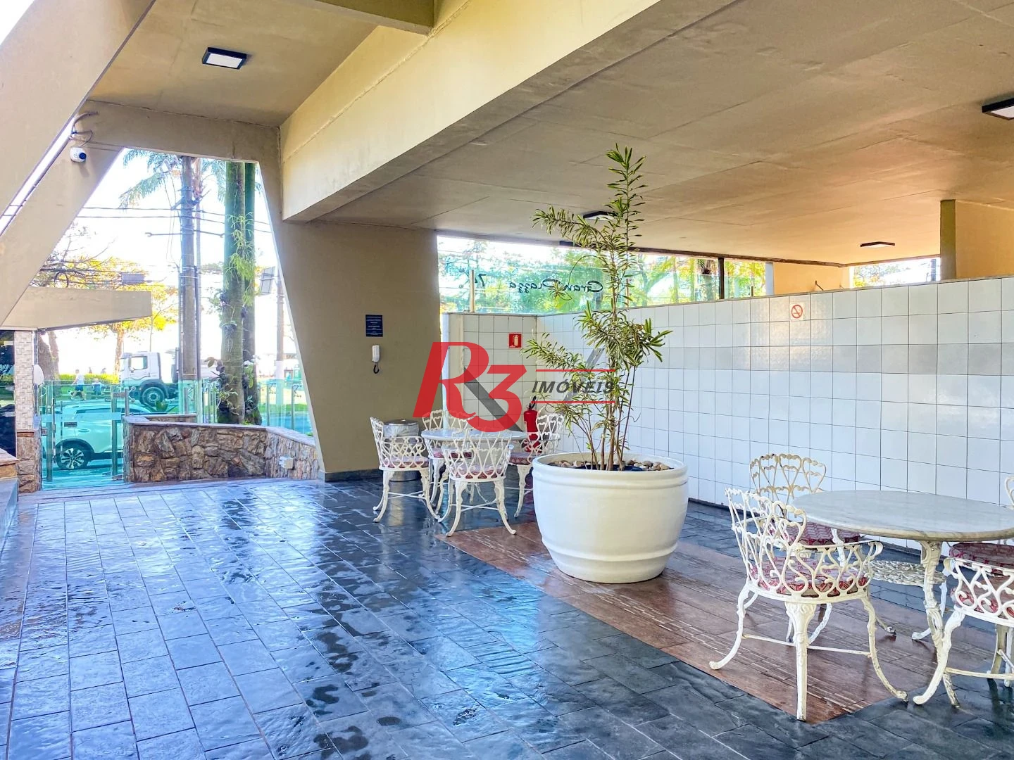Apartamento com 3 dormitórios à venda, 110 m² por R$ 990.000,00 - Aparecida - Santos/SP