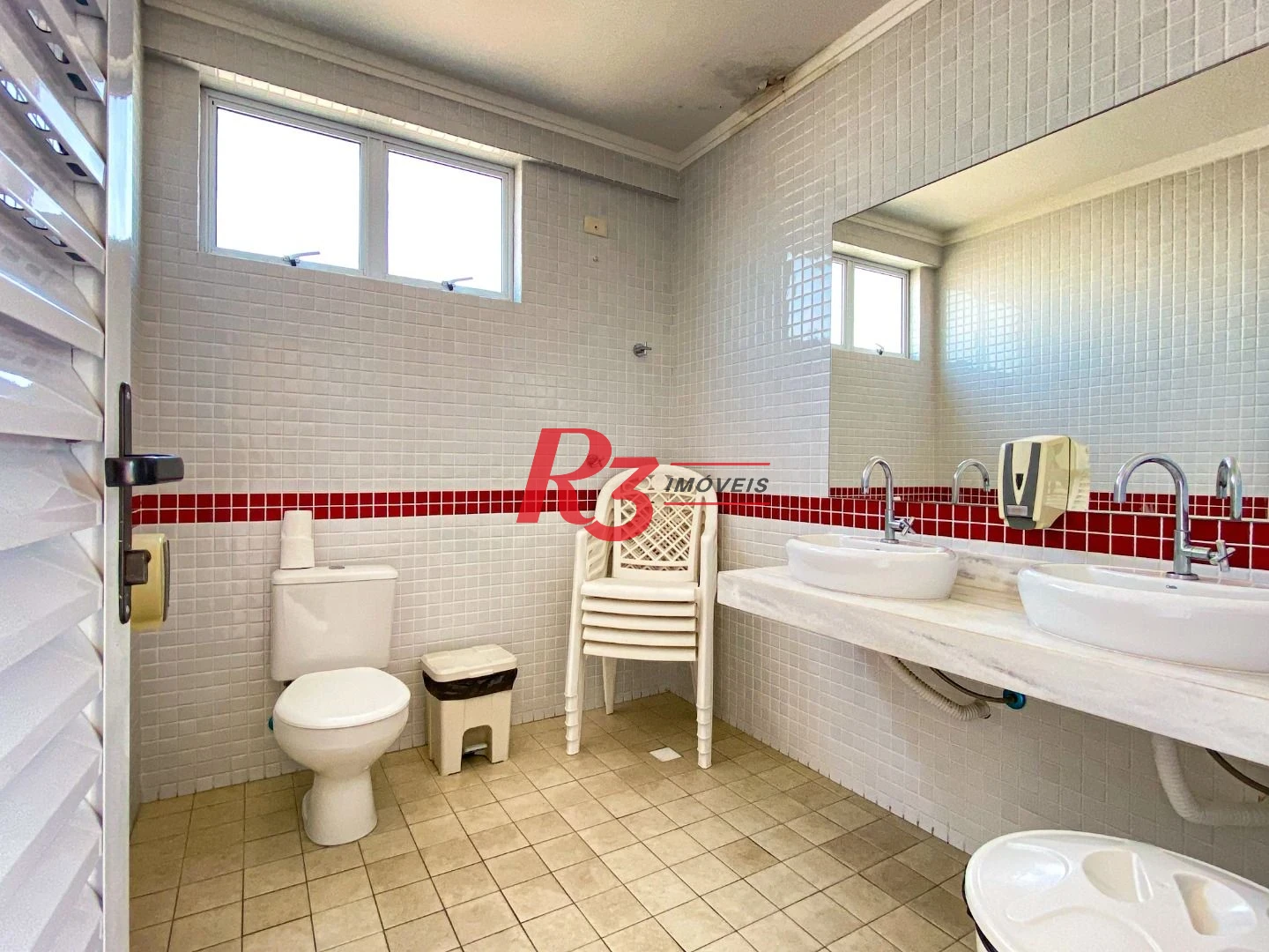 Apartamento com 3 dormitórios à venda, 96 m² por R$ 1.150.000,00 - Campo Grande - Santos/SP