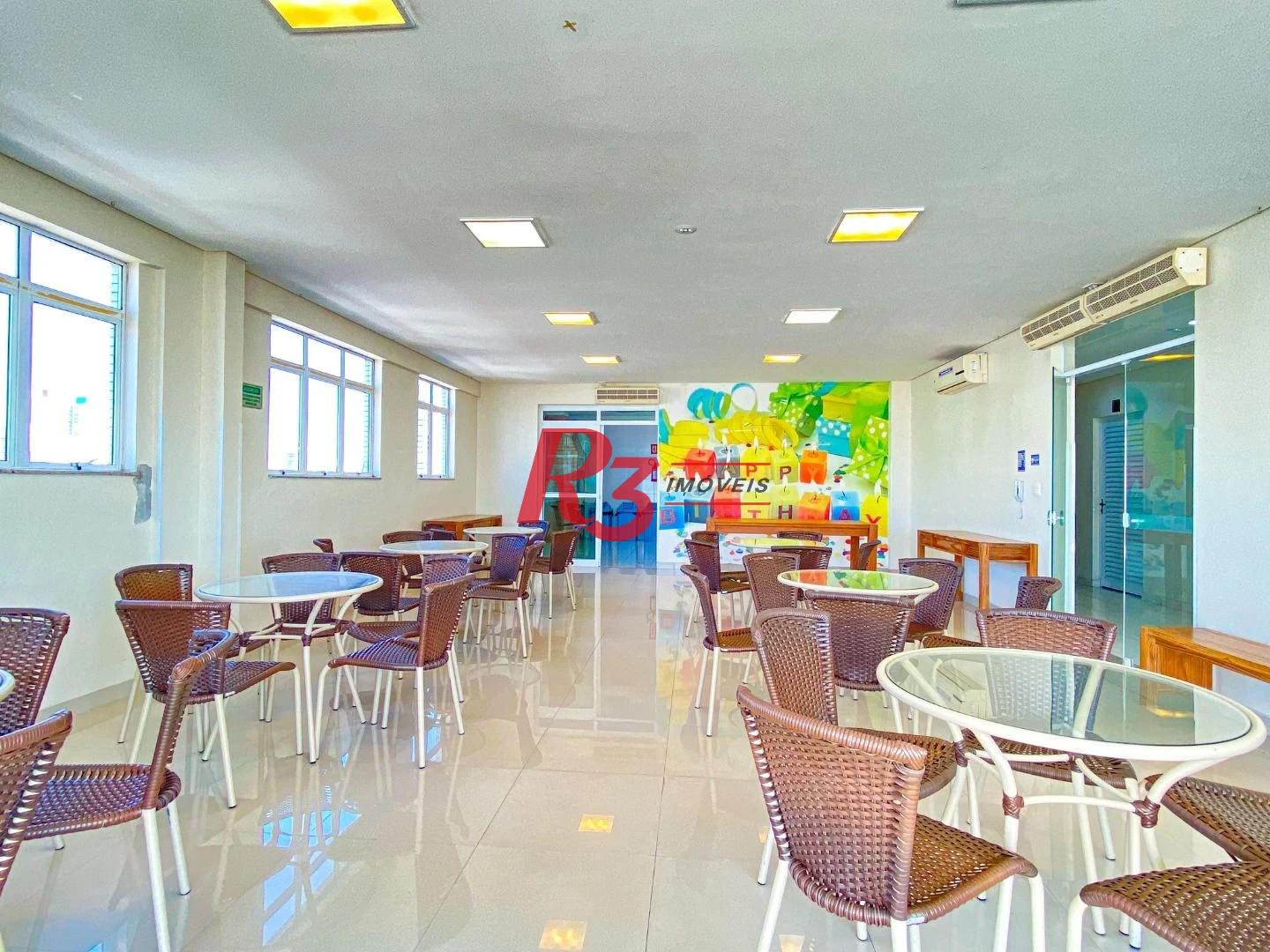 Apartamento com 3 dormitórios à venda, 96 m² por R$ 1.150.000,00 - Campo Grande - Santos/SP
