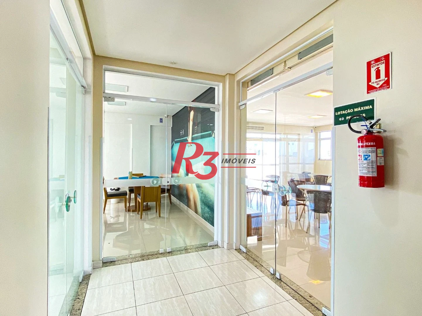 Apartamento com 3 dormitórios à venda, 96 m² por R$ 1.150.000,00 - Campo Grande - Santos/SP