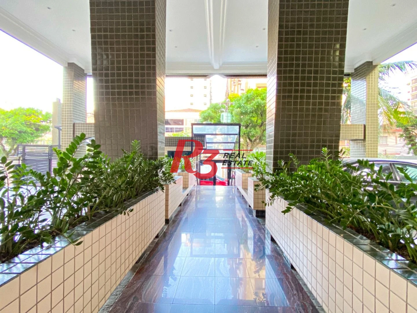 Cobertura com 1 dormitório à venda, 197 m² por R$ 1.500.000,00 - Gonzaga - Santos/SP