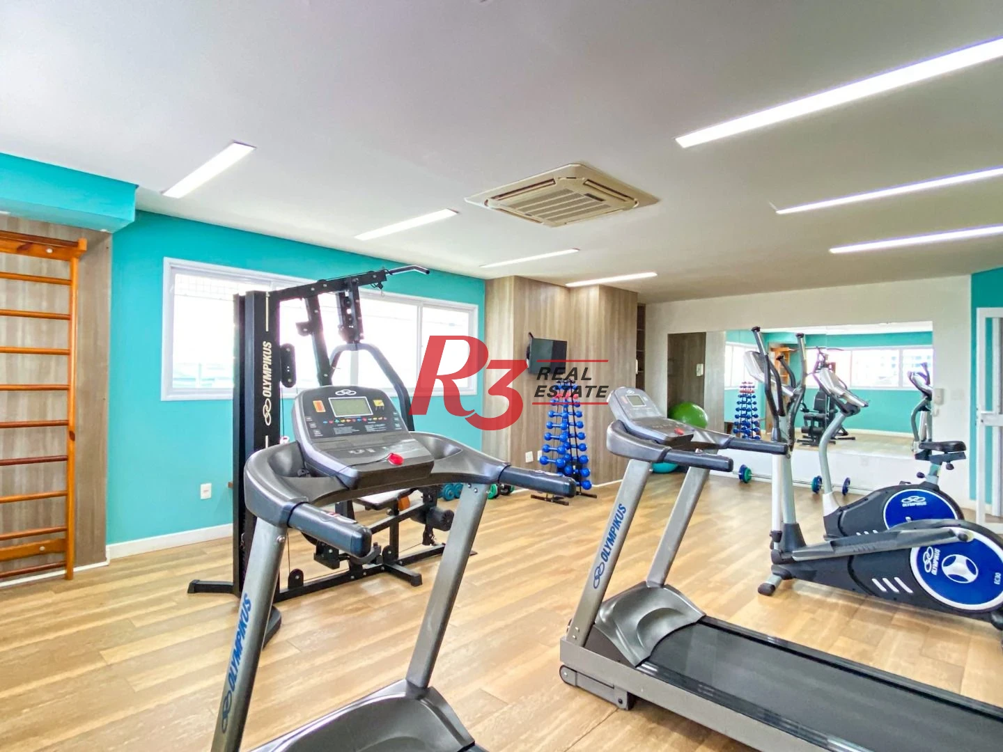 Cobertura com 4 dormitórios à venda, 413 m² por R$ 3.850.000,00 - Pompéia - Santos/SP