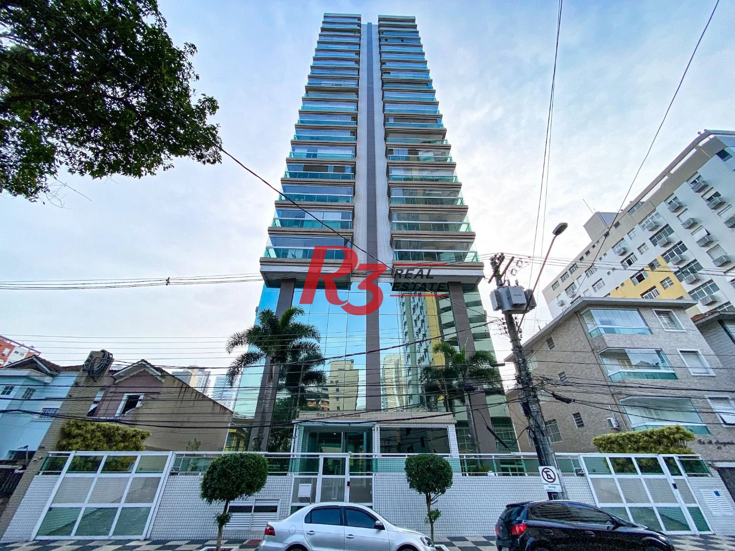 Cobertura com 4 dormitórios à venda, 413 m² por R$ 3.850.000,00 - Pompéia - Santos/SP
