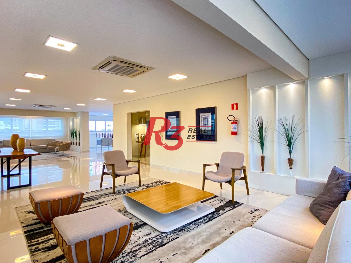 Cobertura com 4 dormitórios à venda, 413 m² por R$ 3.850.000,00 - Pompéia - Santos/SP