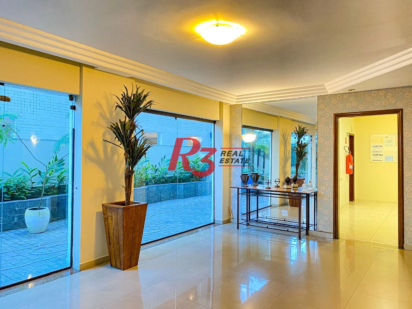Apartamento com 4 suítes, Vista parcial do Mar, à venda, 289 m² por R$ 1.590.000 - Ponta da Praia - Santos/SP