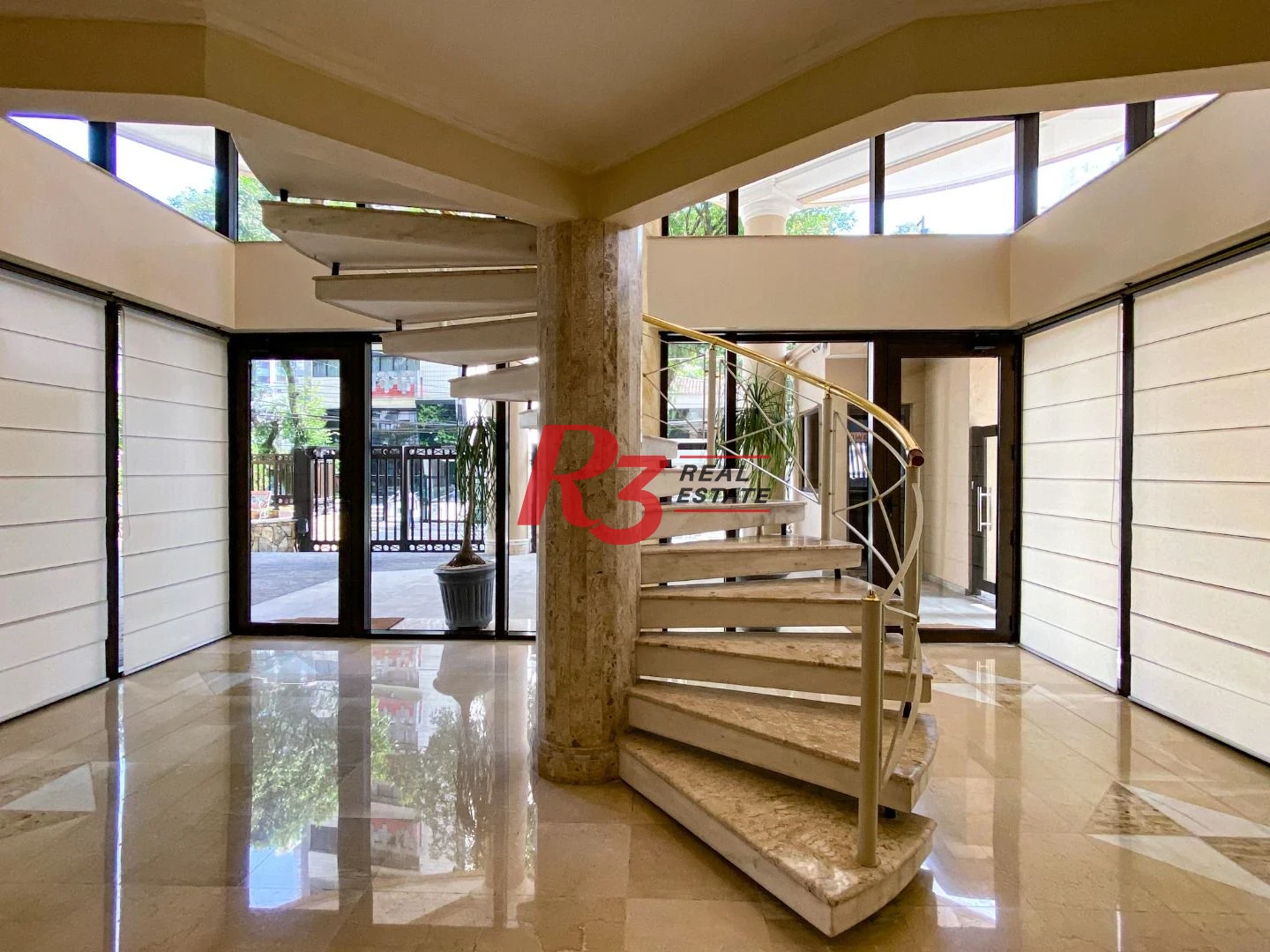 Apartamento com 3 dormitórios à venda, 209 m² por R$ 2.500.000,00 - Boqueirão - Santos/SP
