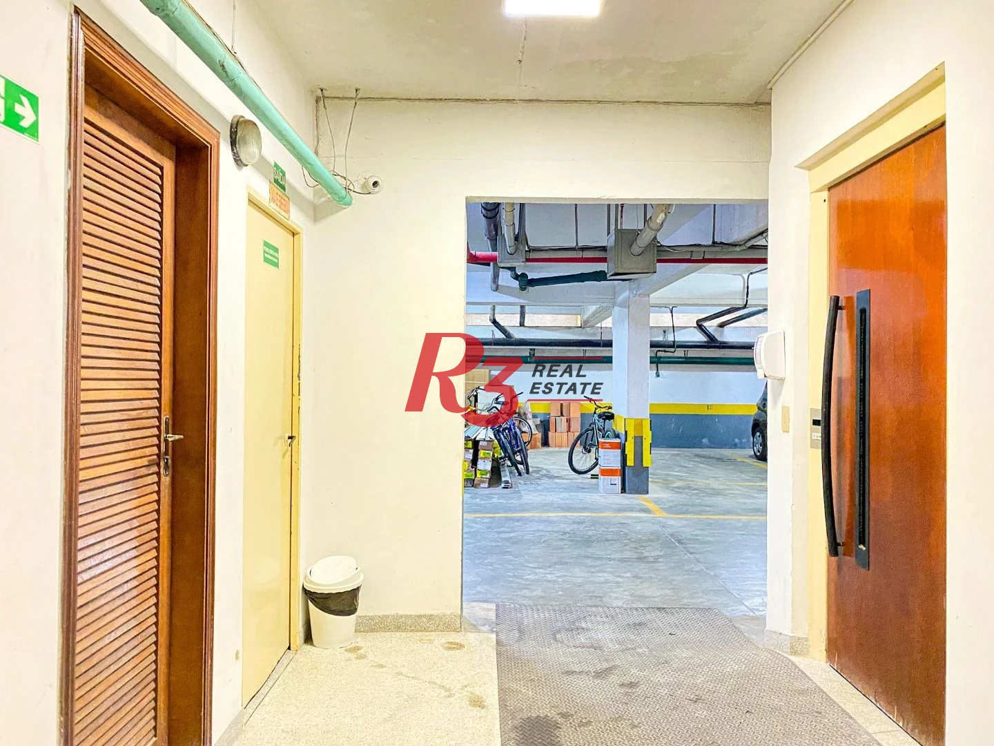 Apartamento com 3 dormitórios à venda, 209 m² por R$ 2.500.000,00 - Boqueirão - Santos/SP