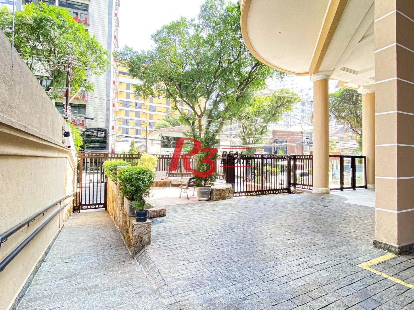 Apartamento com 3 dormitórios à venda, 209 m² por R$ 2.500.000,00 - Boqueirão - Santos/SP