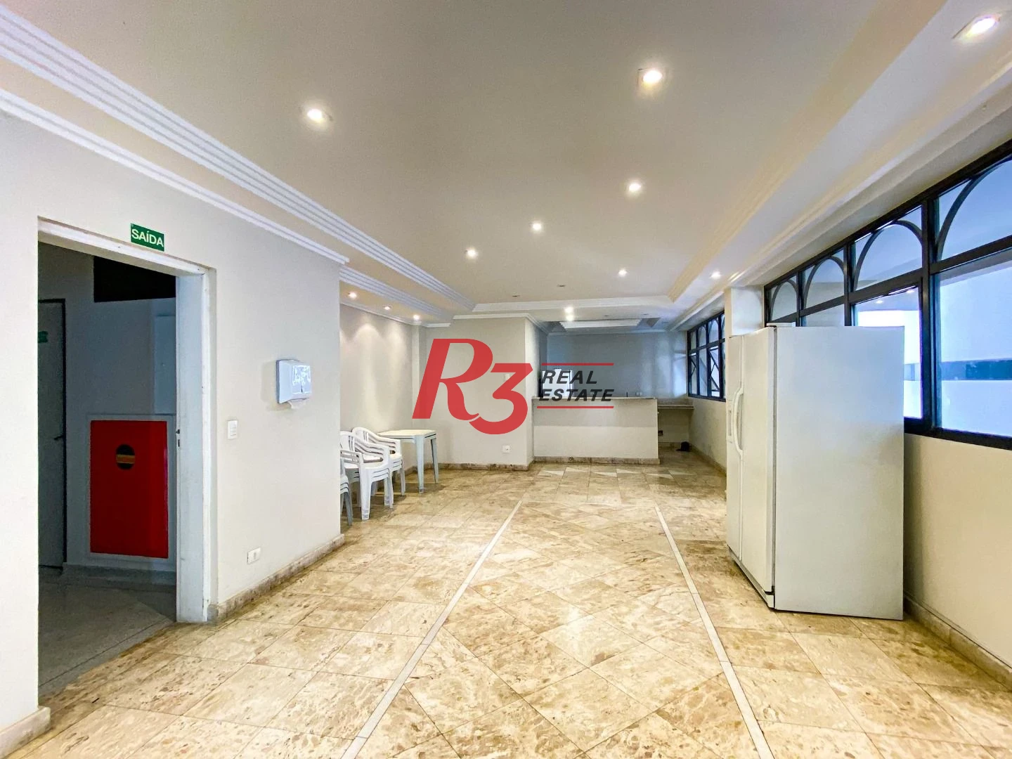 Apartamento com 3 dormitórios à venda, 209 m² por R$ 2.500.000,00 - Boqueirão - Santos/SP