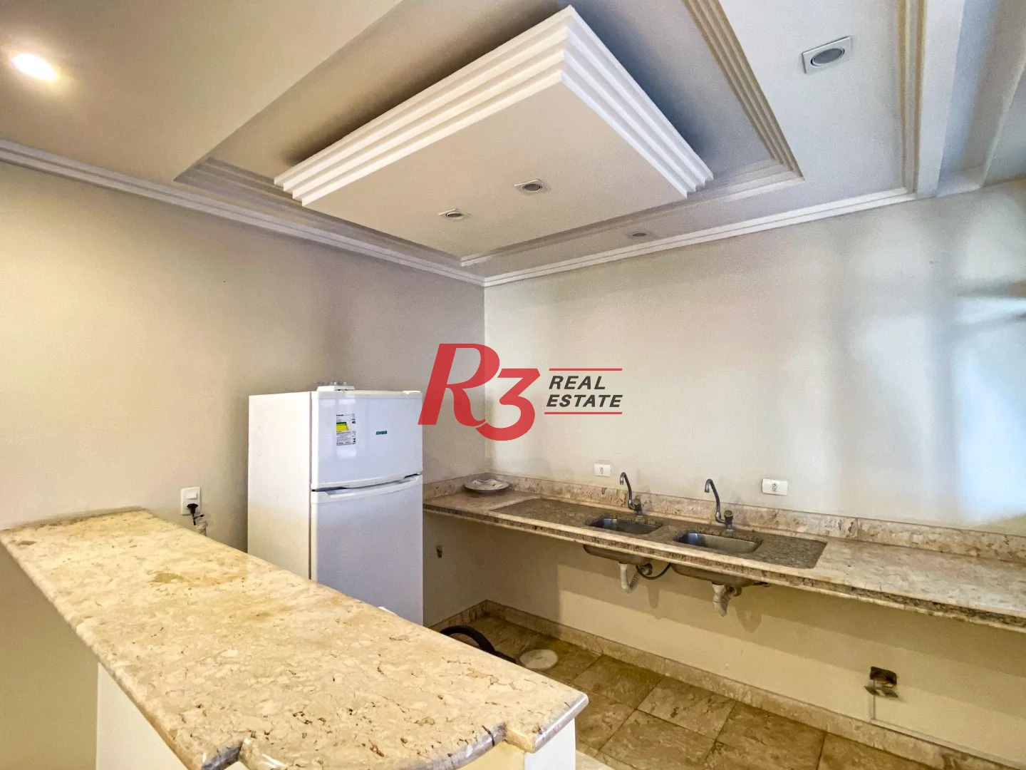 Apartamento com 3 dormitórios à venda, 209 m² por R$ 2.500.000,00 - Boqueirão - Santos/SP
