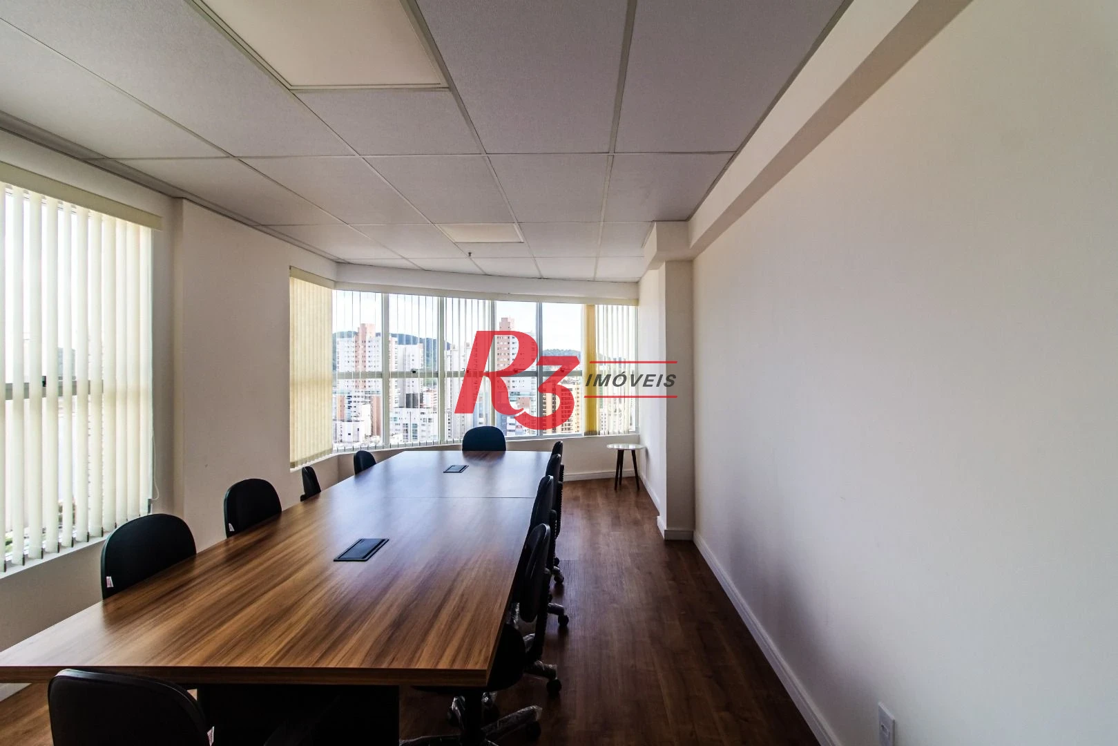 Sala para alugar, 30 m² por R$ 2.900,00/mês - Ponta da Praia - Santos/SP