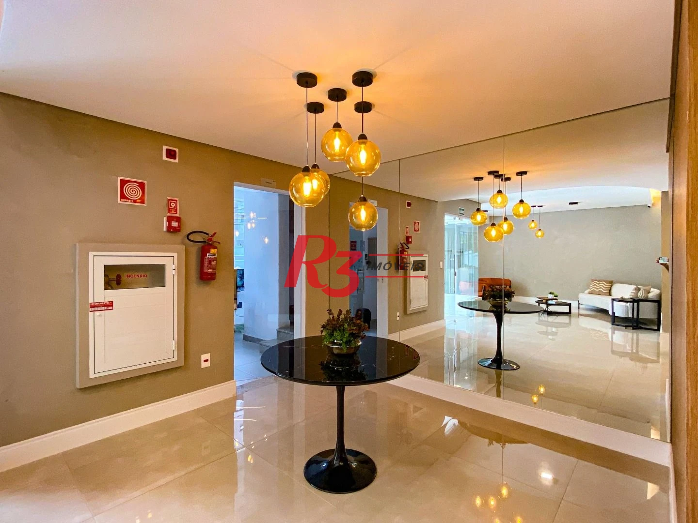 Apartamento com 2 dormitórios à venda, 65 m² por R$ 1.290.000,00 - Vila Rica - Santos/SP