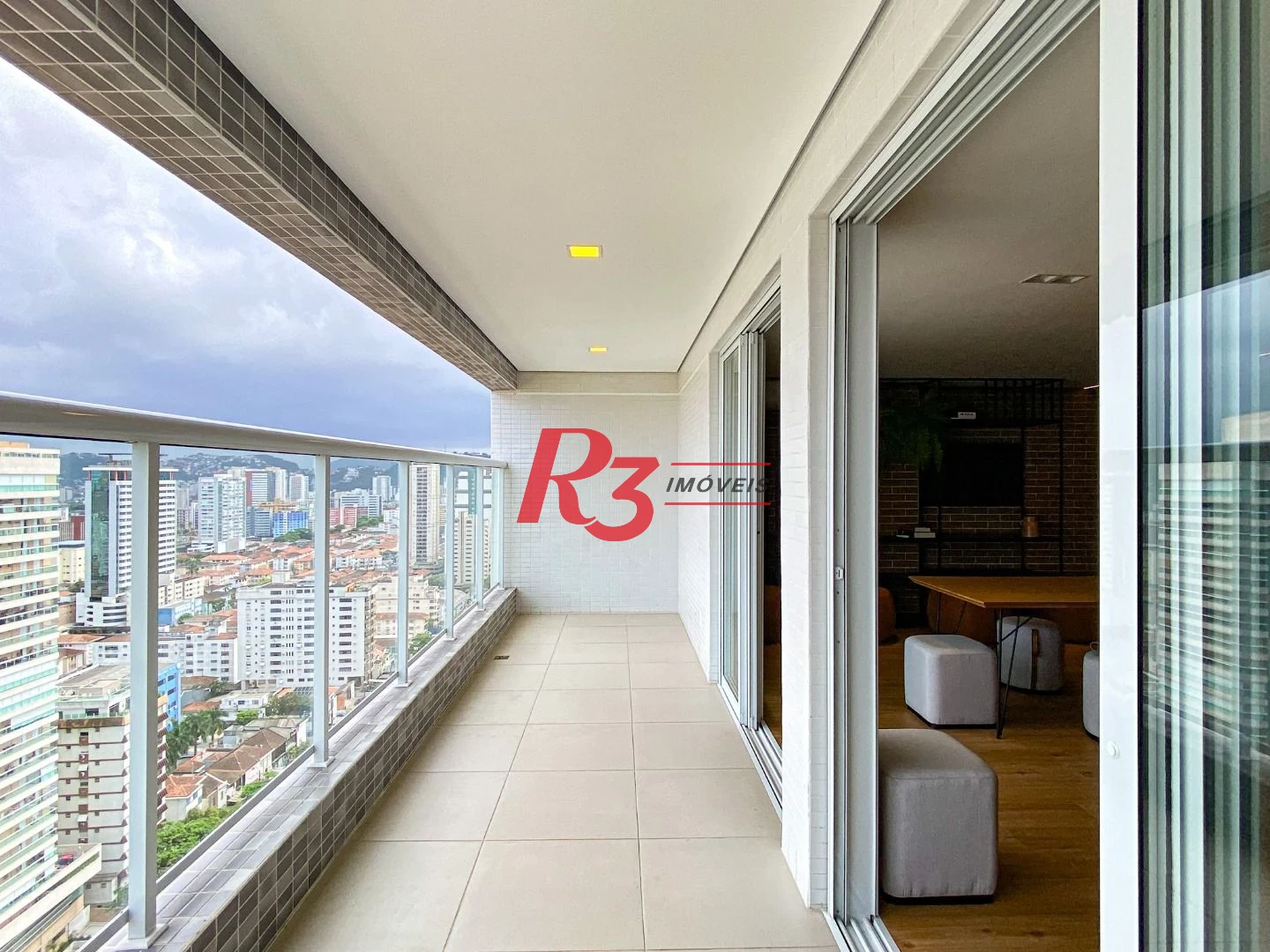 Apartamento com 2 dormitórios à venda, 65 m² por R$ 1.290.000,00 - Vila Rica - Santos/SP