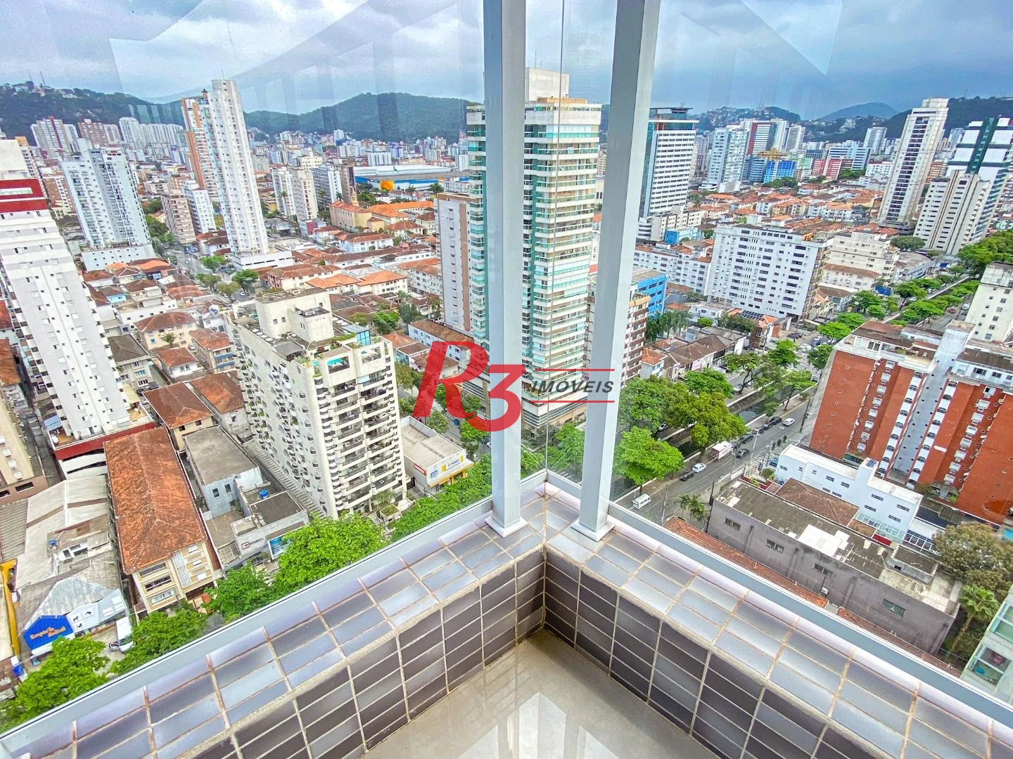 Apartamento com 2 dormitórios à venda, 65 m² por R$ 1.290.000,00 - Vila Rica - Santos/SP