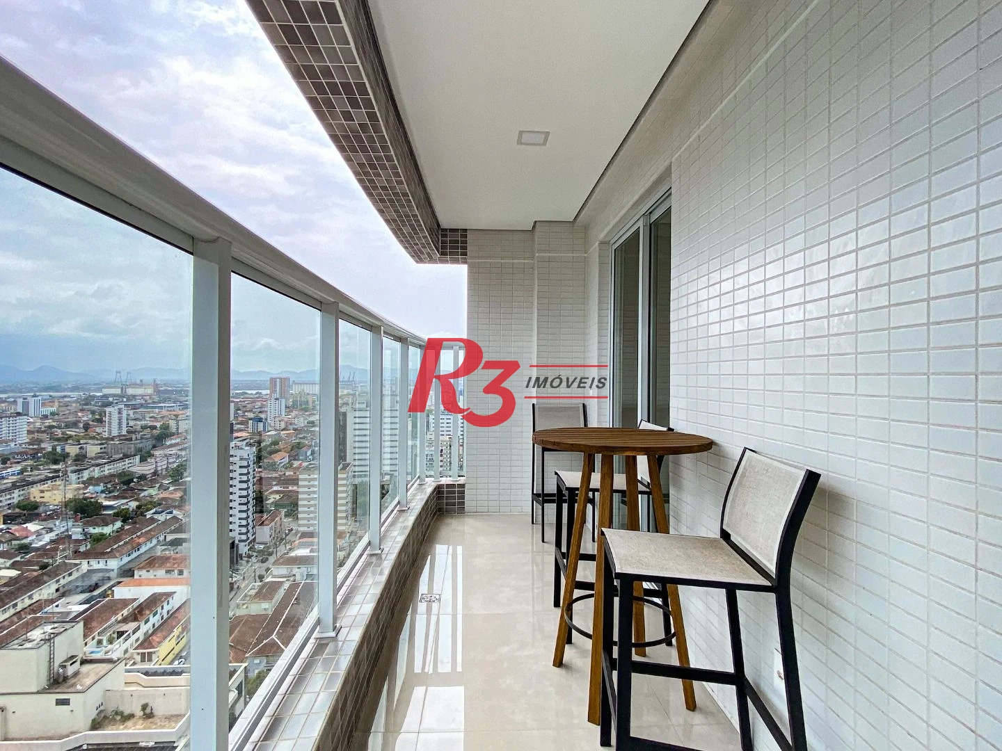 Apartamento com 2 dormitórios à venda, 65 m² por R$ 1.290.000,00 - Vila Rica - Santos/SP