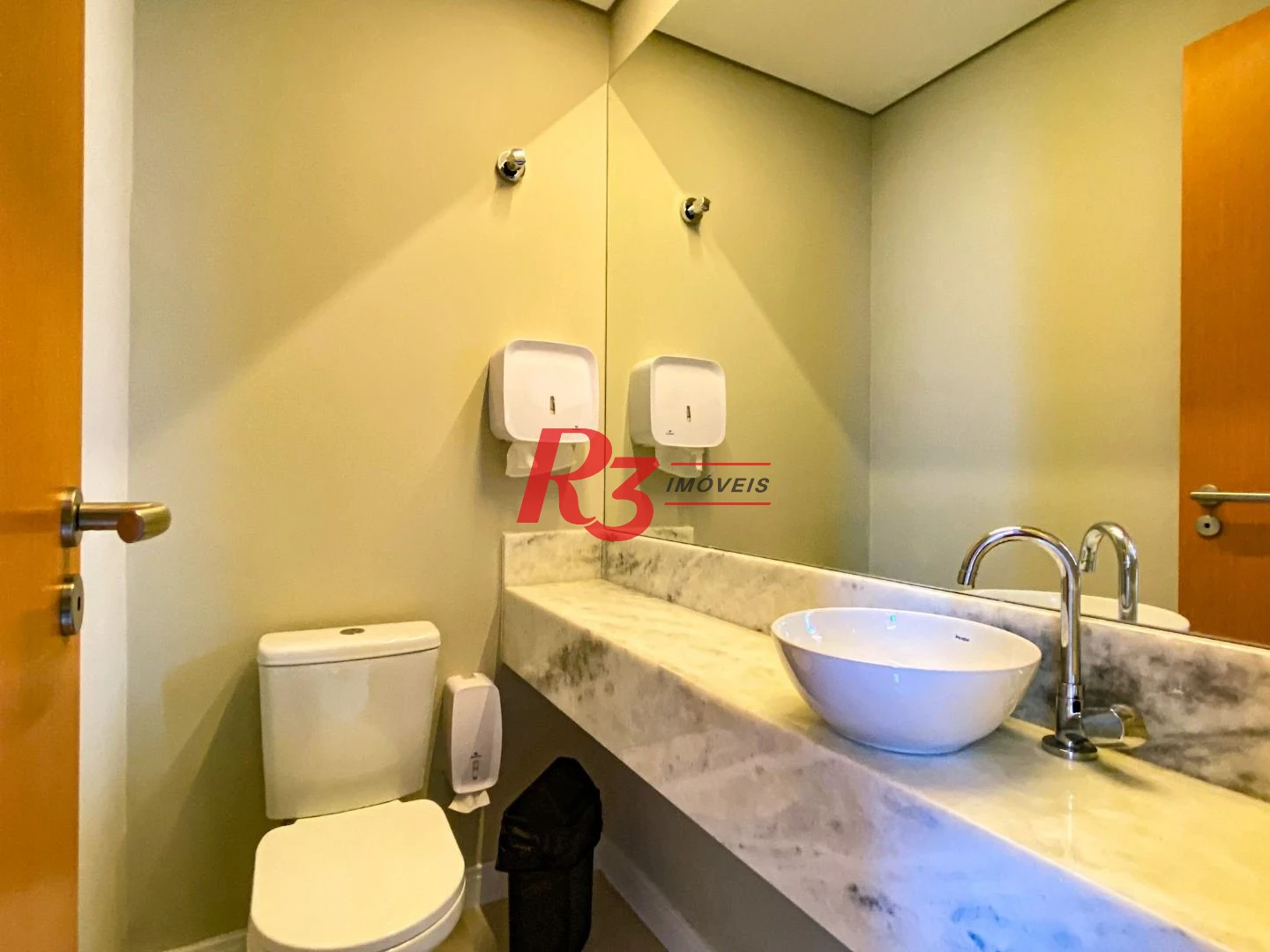 Apartamento com 2 dormitórios à venda, 65 m² por R$ 1.290.000,00 - Vila Rica - Santos/SP