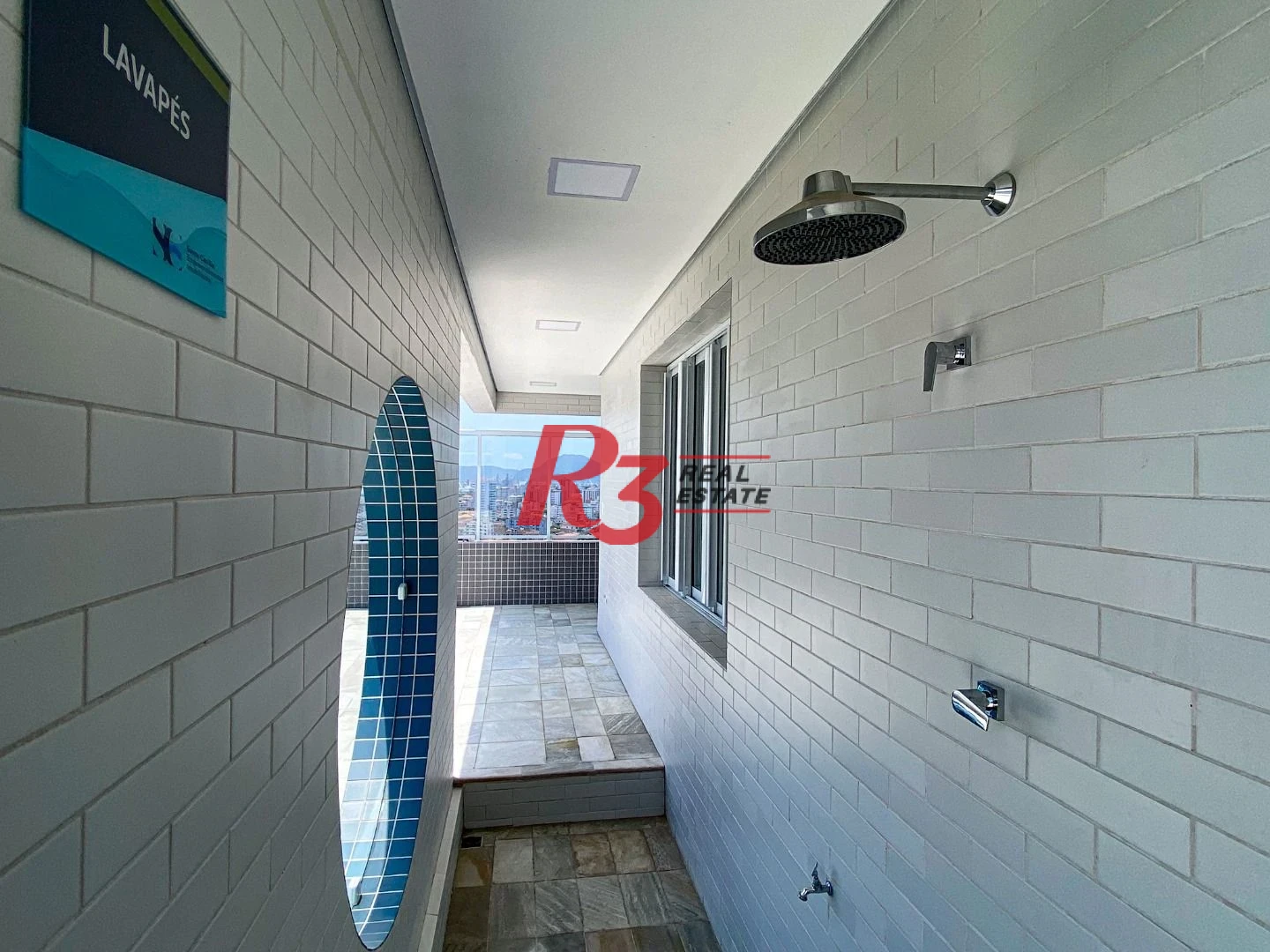 Apartamento com 2 dormitórios para alugar, 74 m² por R$ 5.003,00/mês - Boqueirão - Santos/SP