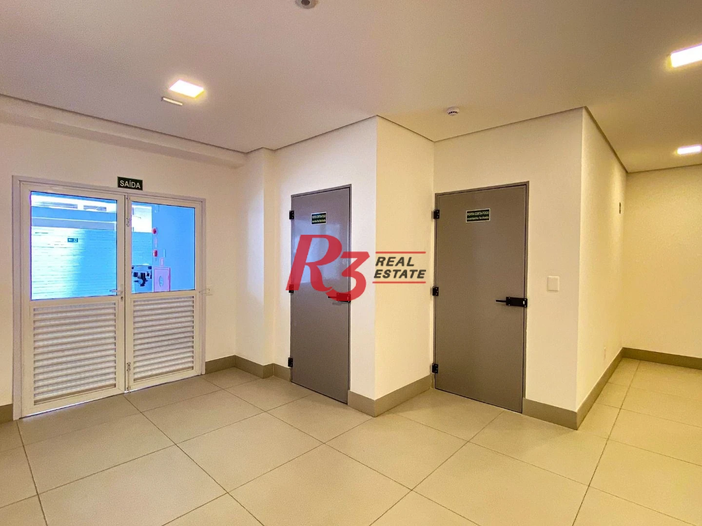 Apartamento com 2 dormitórios para alugar, 74 m² por R$ 5.003,00/mês - Boqueirão - Santos/SP