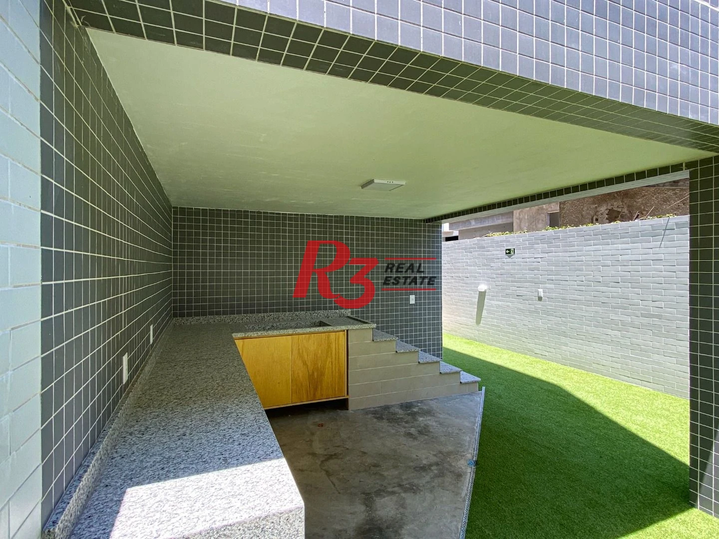 Apartamento com 2 dormitórios para alugar, 74 m² por R$ 5.003,00/mês - Boqueirão - Santos/SP
