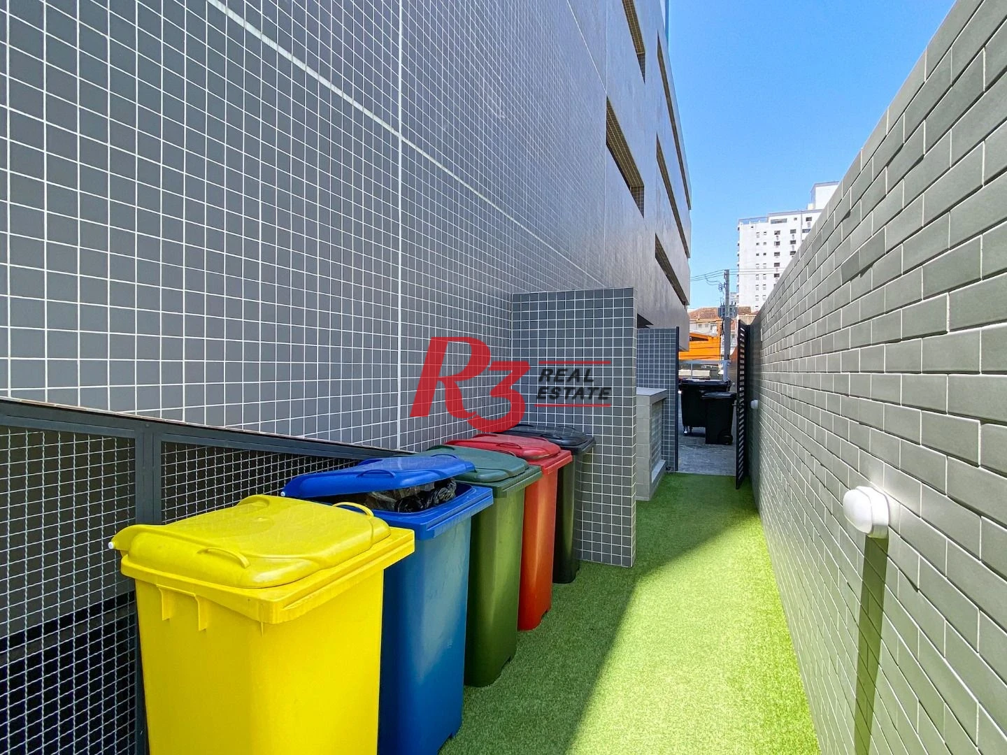 Apartamento com 2 dormitórios para alugar, 74 m² por R$ 5.003,00/mês - Boqueirão - Santos/SP