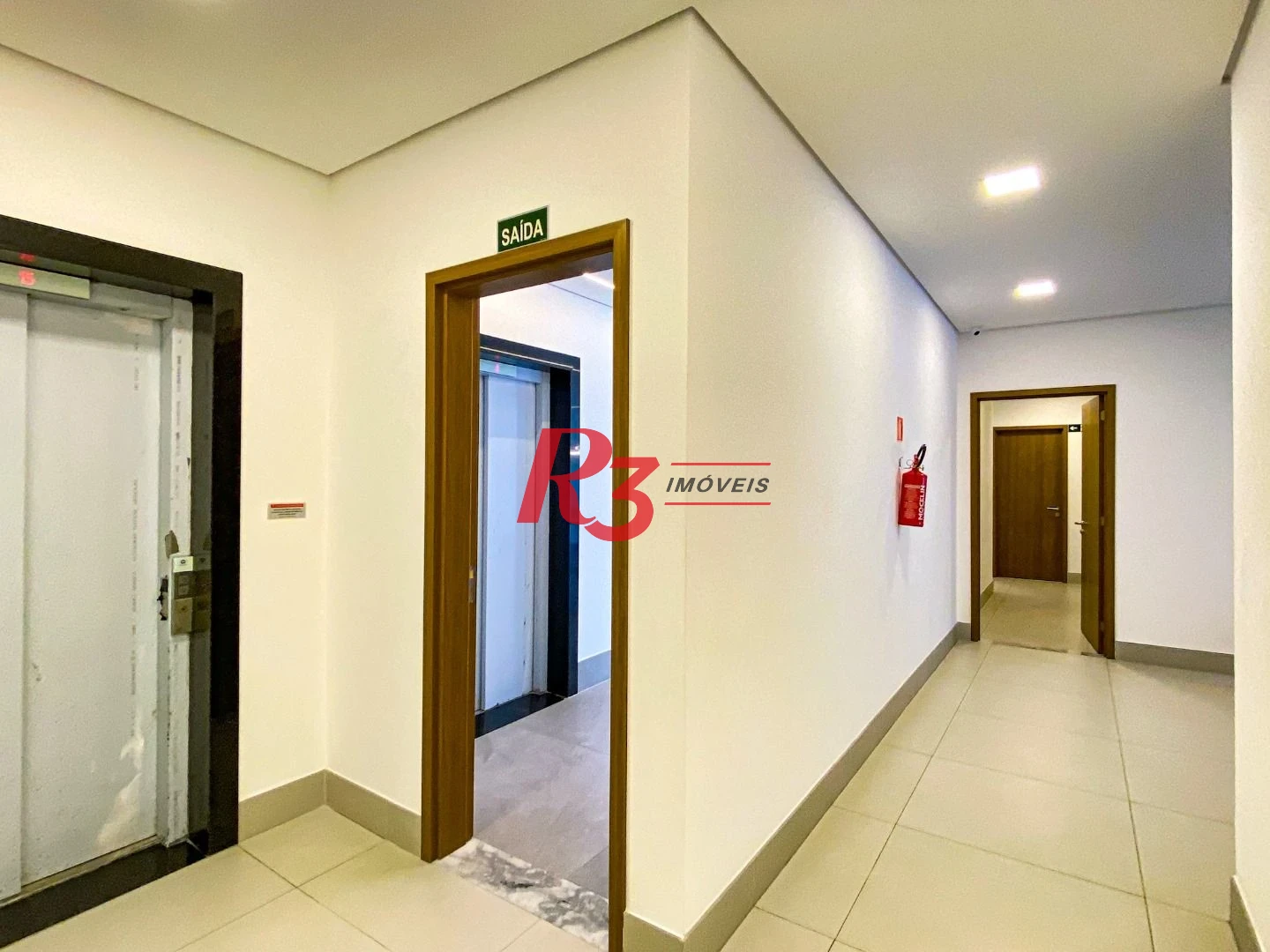 Apartamento para alugar, 81 m² por R$ 8.000,00/mês - Boqueirão - Santos/SP