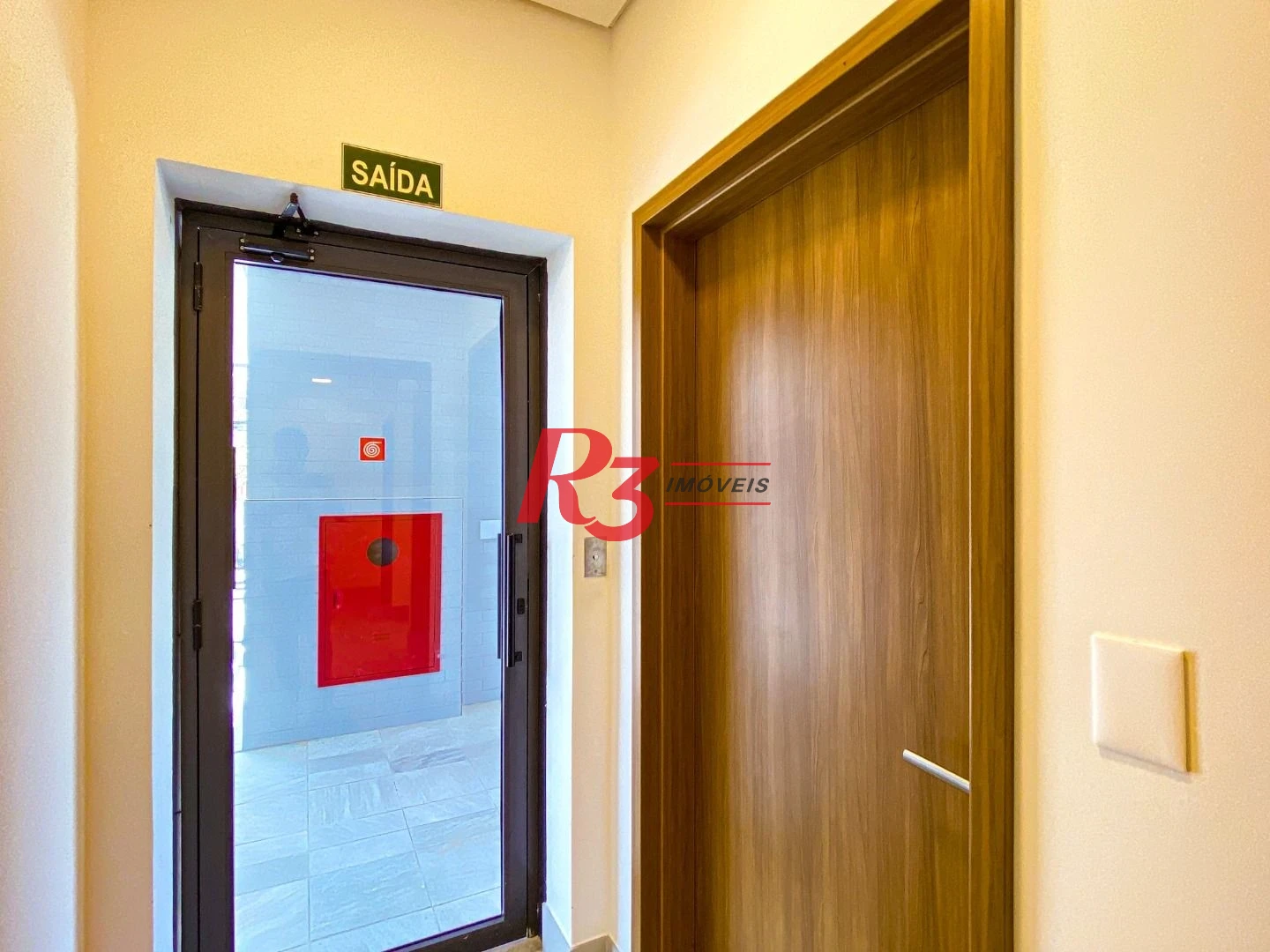 Apartamento para alugar, 81 m² por R$ 8.000,00/mês - Boqueirão - Santos/SP