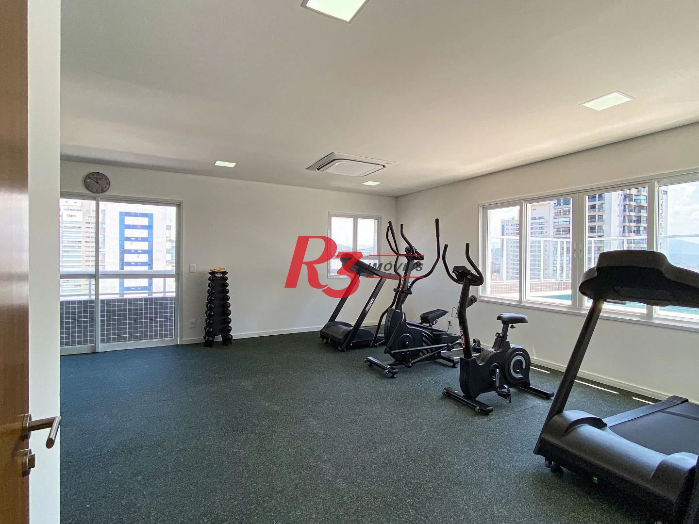 Apartamento para alugar, 81 m² por R$ 8.000,00/mês - Boqueirão - Santos/SP