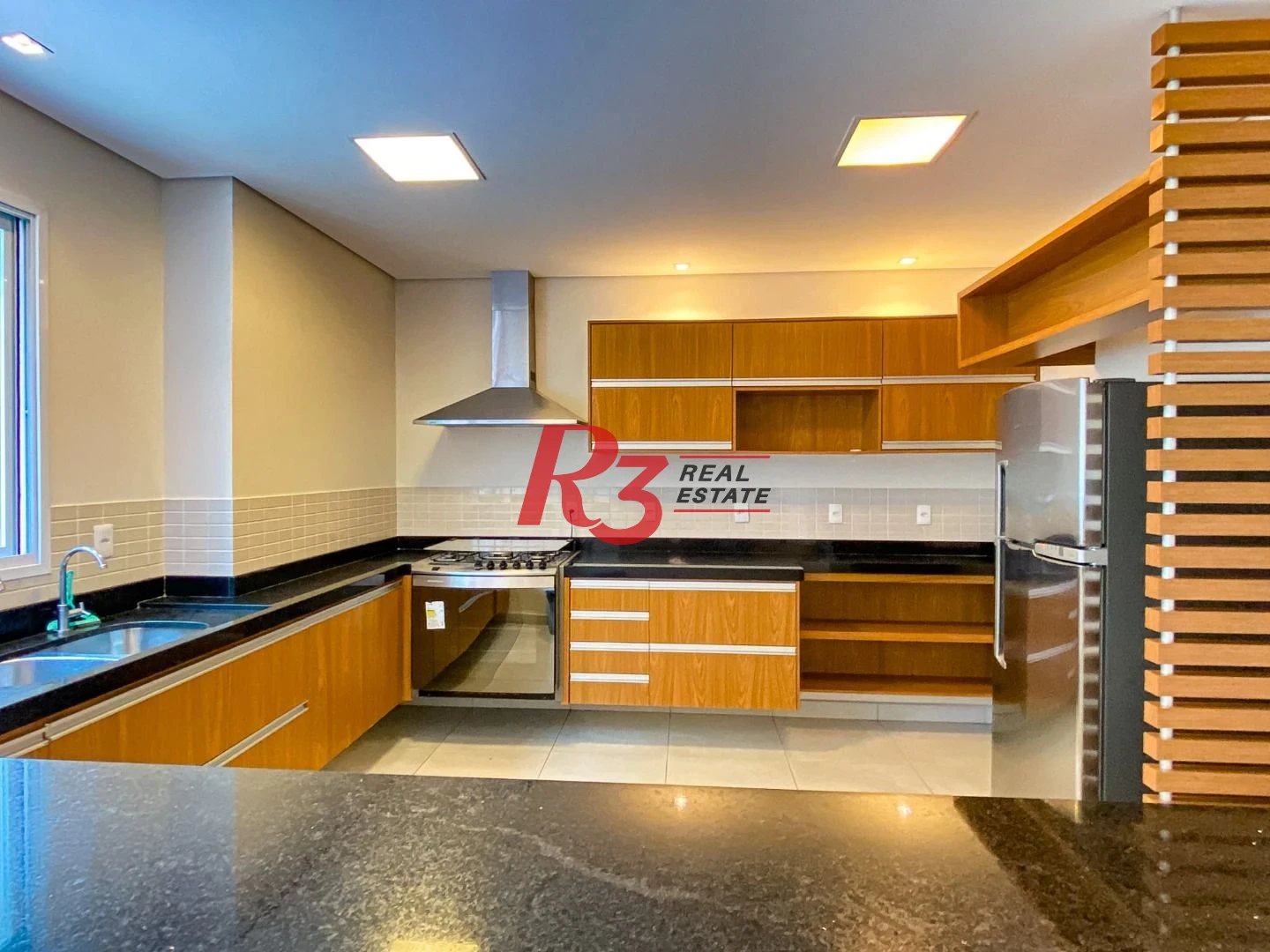Apartamento à venda, 98 m² por R$ 1.330.000,00 - Gonzaga - Santos/SP
