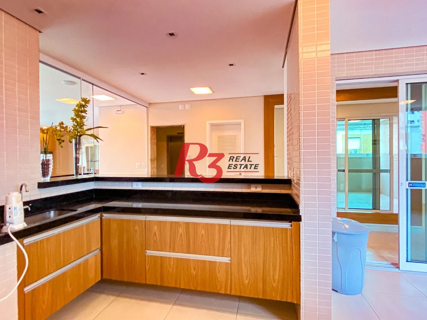 Apartamento à venda, 98 m² por R$ 1.330.000,00 - Gonzaga - Santos/SP