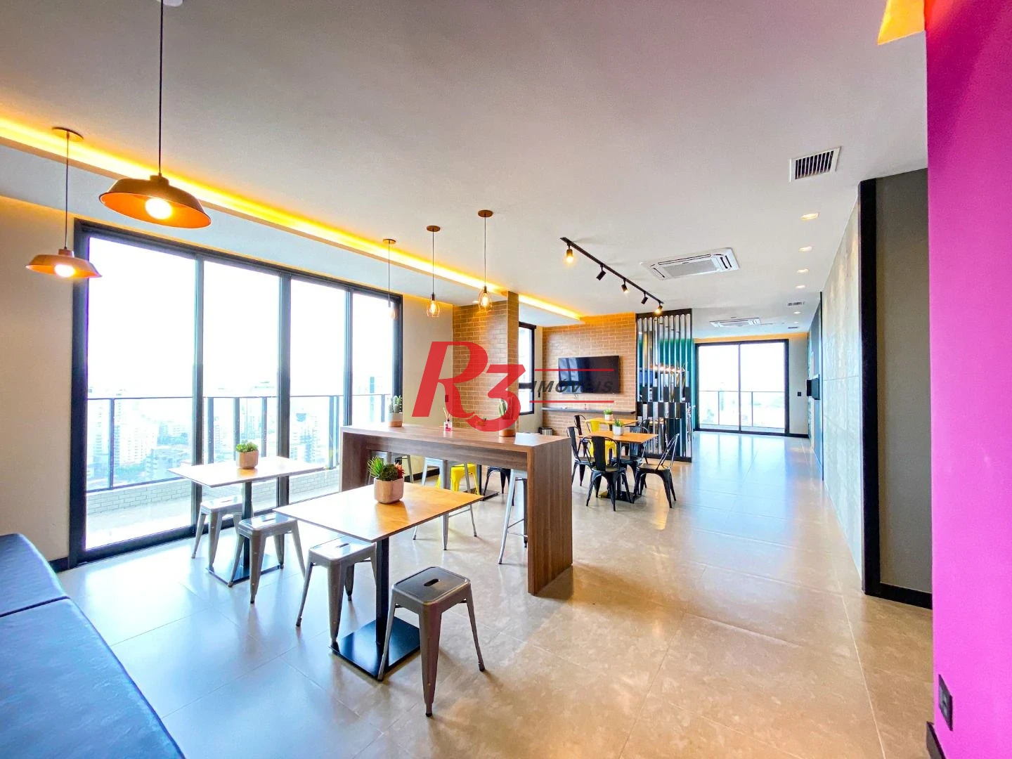 Apartamento com 1 dormitório para alugar, 54 m² por R$ 6.500,02/mês - Boqueirão - Santos/SP