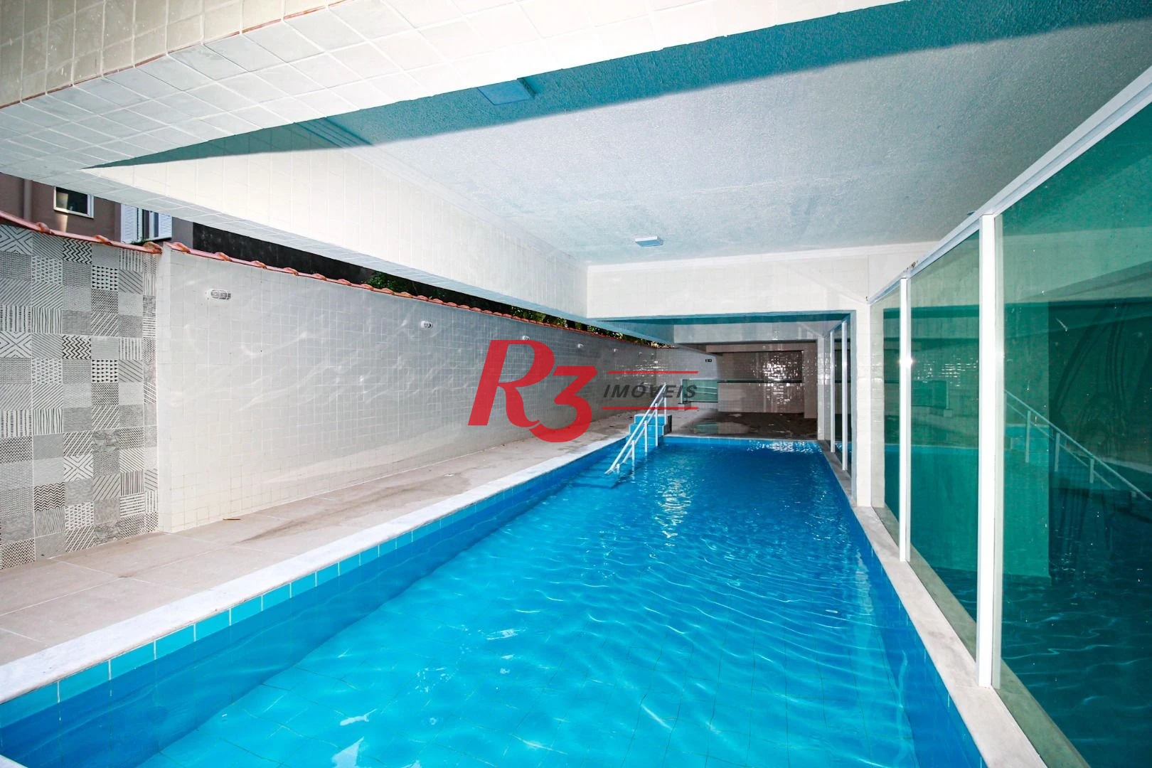 Apartamento com 2 dormitórios à venda, 68 m² por R$ 690.000,00 - Macuco - Santos/SP