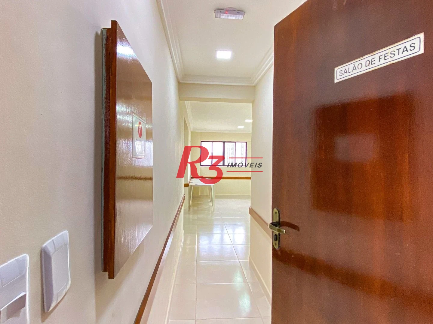 Apartamento com 1 dormitório para alugar, 55 m² por R$ 3.800,00/mês - Ponta da Praia - Santos/SP