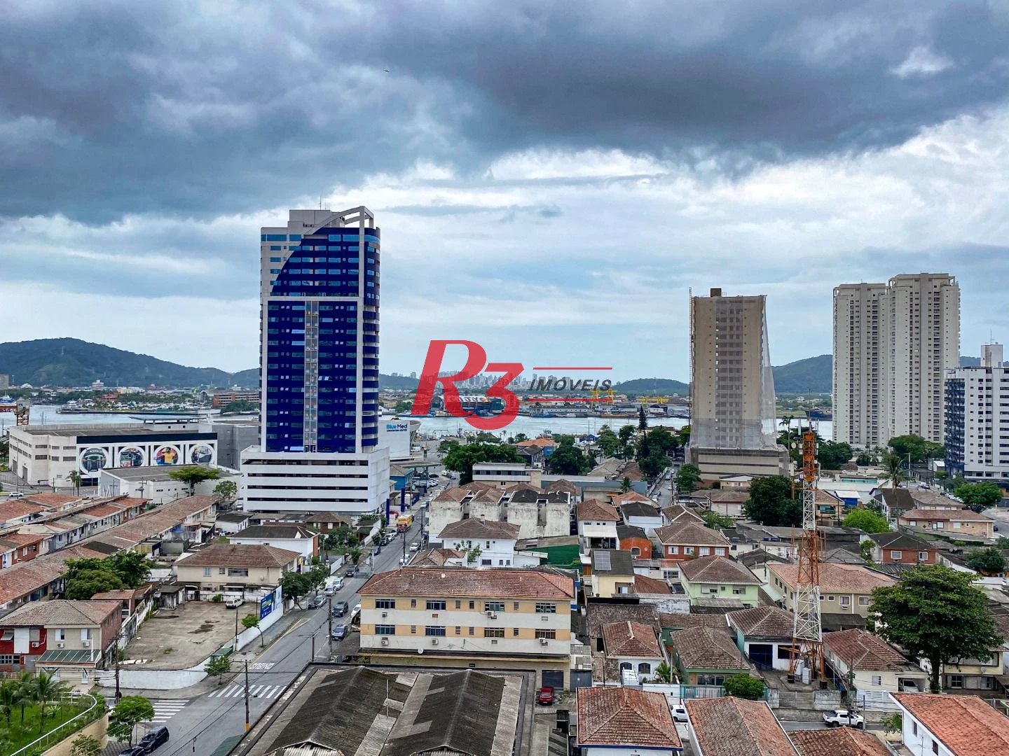 Apartamento com 1 dormitório para alugar, 55 m² por R$ 3.800,00/mês - Ponta da Praia - Santos/SP