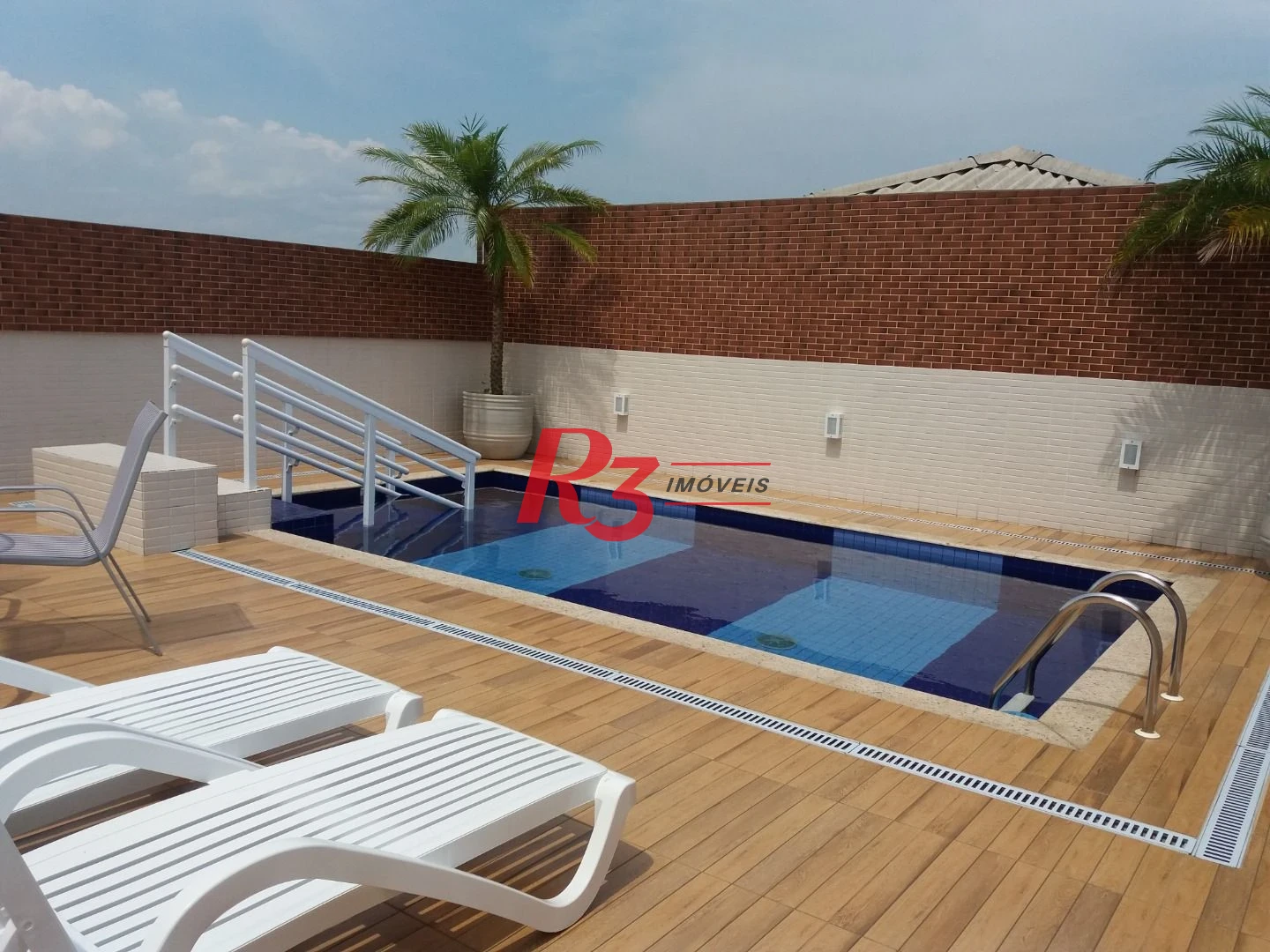 Apartamento com 2 dormitórios para alugar, 67 m² por R$ 4.000,00/mês - Encruzilhada - Santos/SP