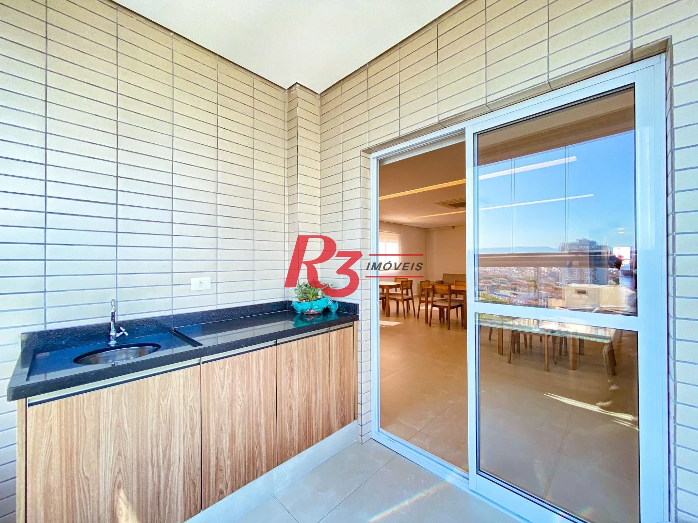 Apartamento à venda, 108 m² por R$ 1.440.000,00 - Itararé - São Vicente/SP