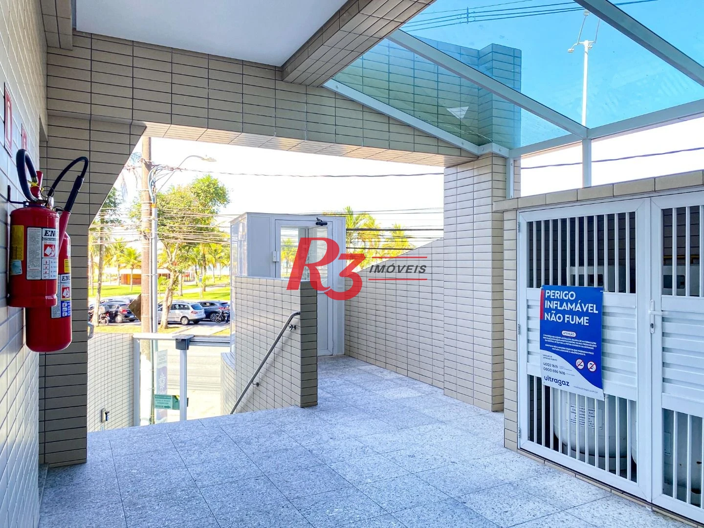 Apartamento à venda, 108 m² por R$ 1.440.000,00 - Itararé - São Vicente/SP