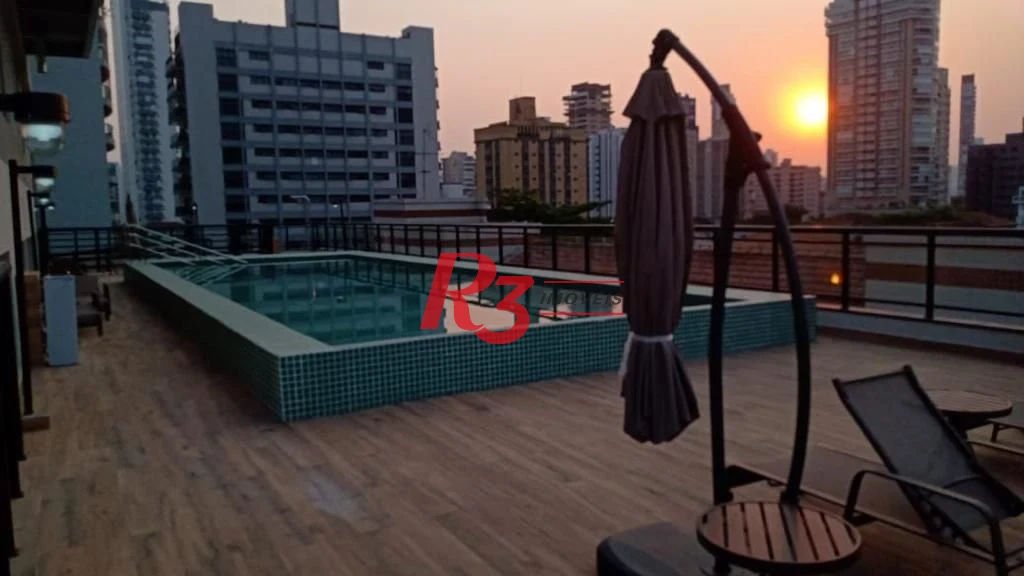 Apartamento com 2 dormitórios à venda, 72 m² por R$ 1.030.000,00 - Embaré - Santos/SP
