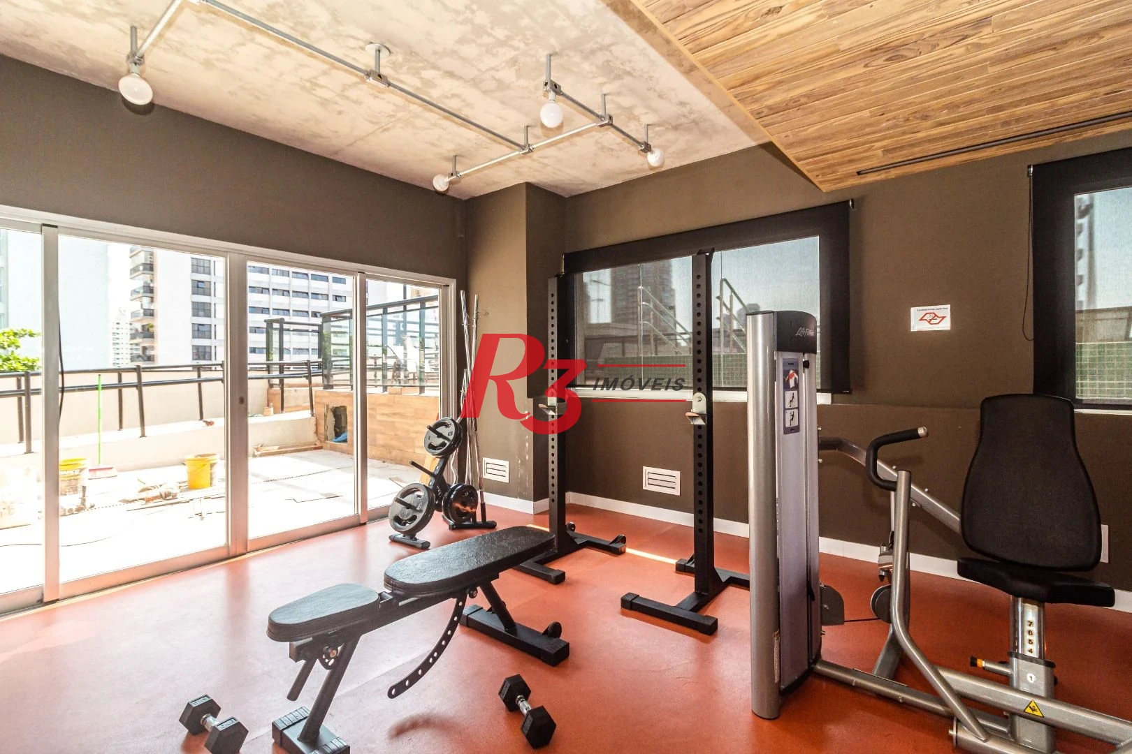 Apartamento com 2 dormitórios à venda, 72 m² por R$ 1.030.000,00 - Embaré - Santos/SP