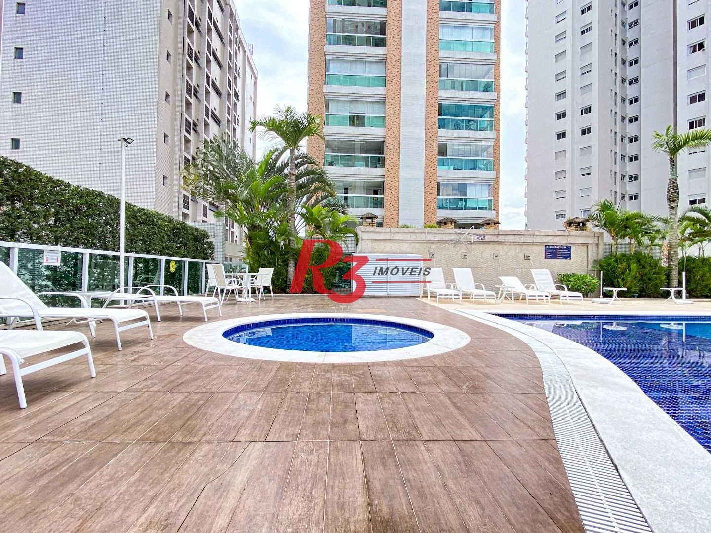 Apartamento com 3 dormitórios à venda, 123 m² por R$ 1.430.000,00 - Ponta da Praia - Santos/SP