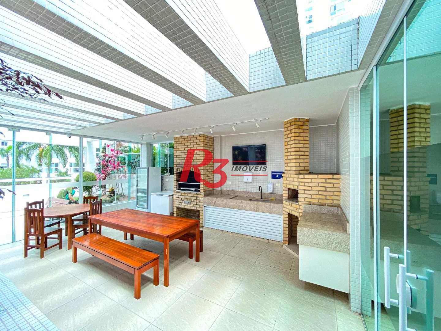 Apartamento com 3 dormitórios à venda, 123 m² por R$ 1.430.000,00 - Ponta da Praia - Santos/SP